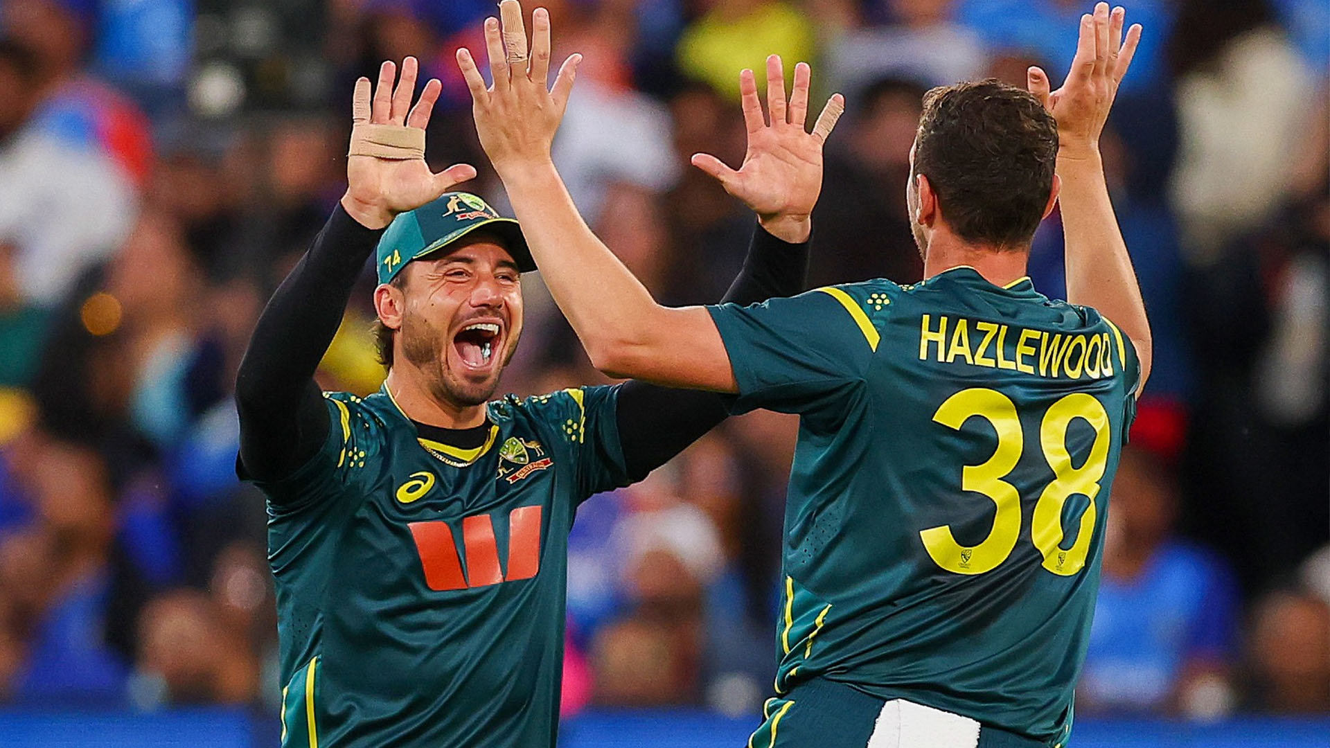 দ্বিতীয় টি-টোয়েন্টিতে অস্ট্রেলিয়ার কাছে পাত্তাই পেলো না ভারত