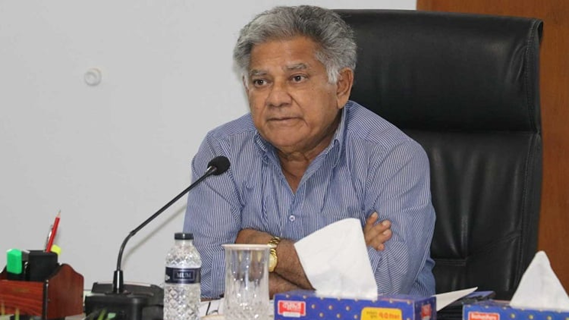 Qin va bachadon video