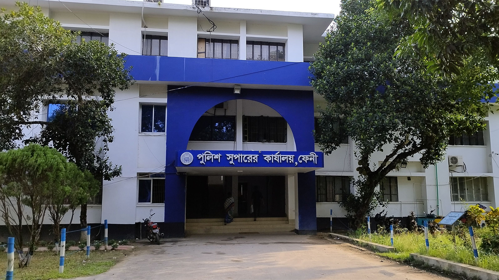 ফেনীতে পুলিশের বিশেষ অভিযান তিনদিনে গ্রেফতার ৬০