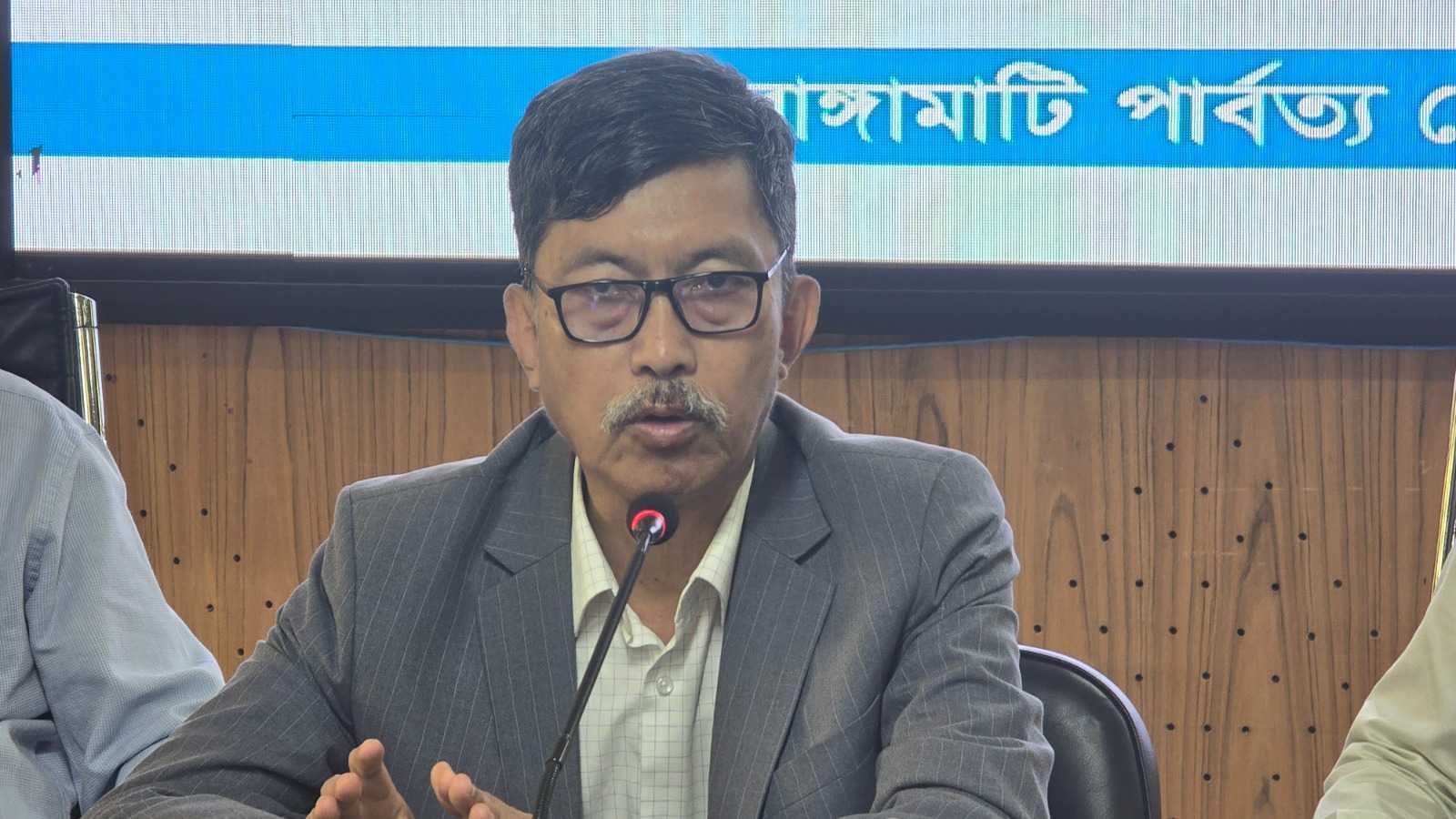 পদত্যাগের পর ফেসবুকে কী বার্তা দিলেন সাবেক মন্ত্রী দীপেন দেওয়ান