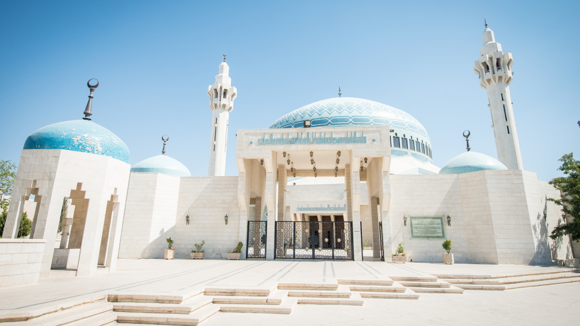 জুমার দিন যে ৬ আমলে আল্লাহ খুশি হন