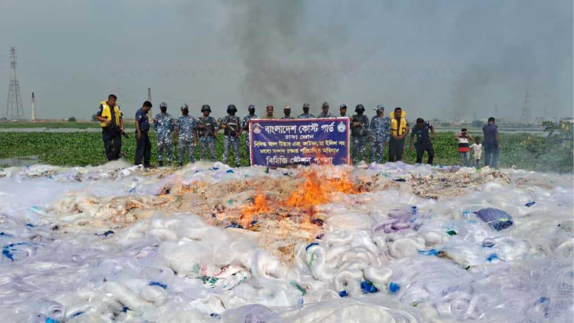 মুন্সীগঞ্জে ৬২৬ কোটি টাকার নিষিদ্ধ কারেন্ট জাল জব্দ