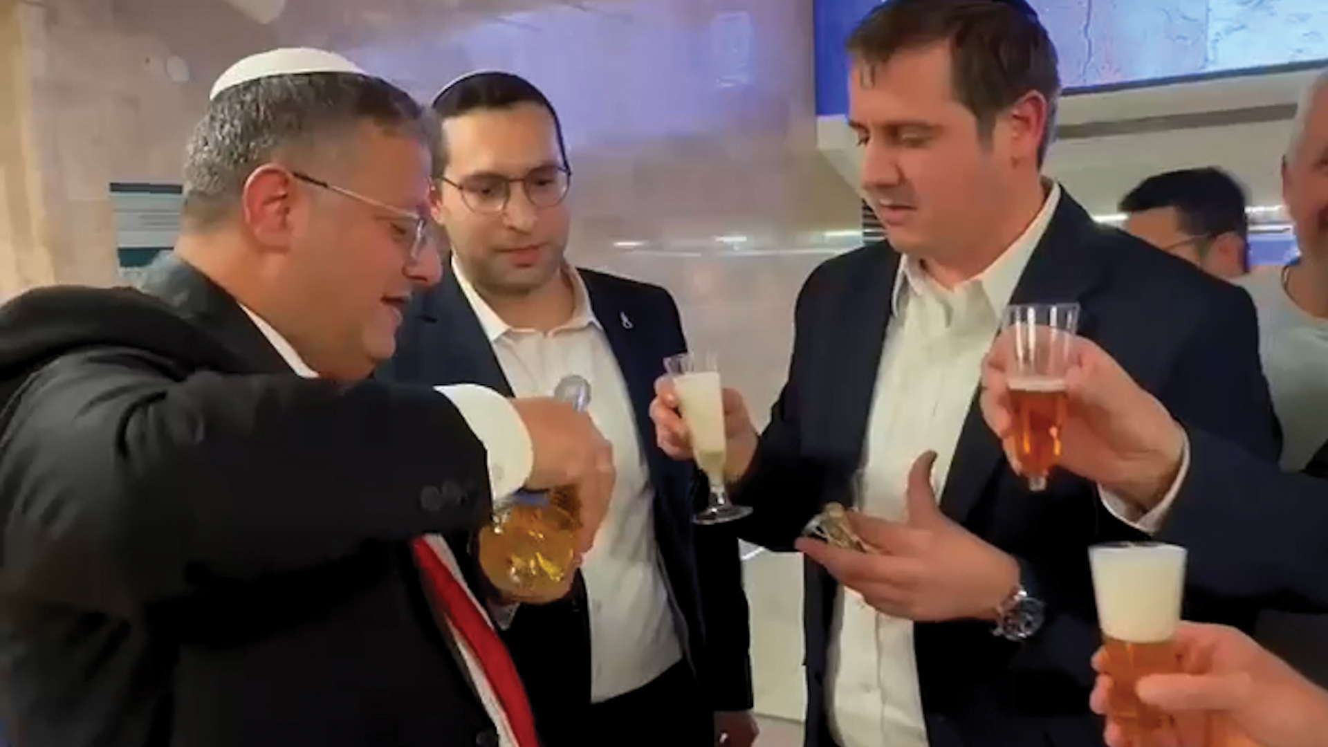 ফিলিস্তিনিদের জন্য ইসরাইলের মৃত্যুদণ্ড আইন পাস, বিশ্বের প্রতিক্রিয়া