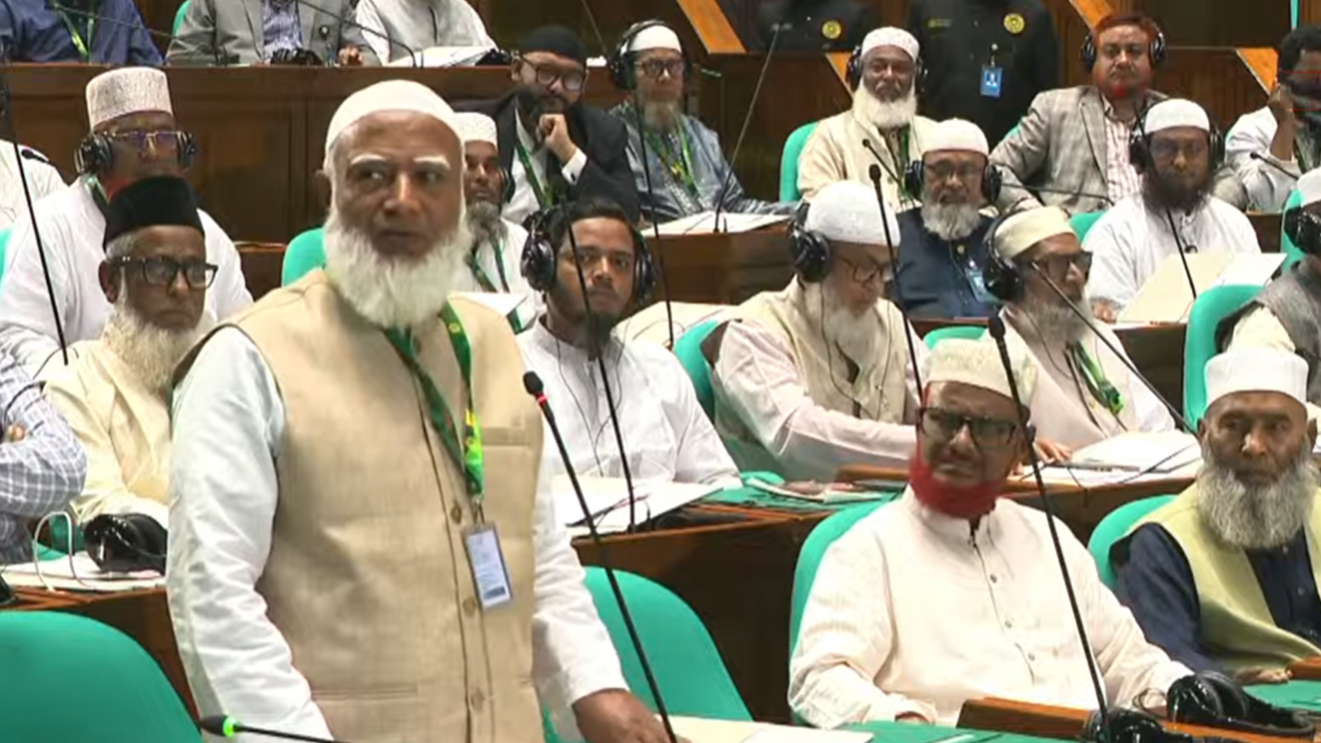 আমিও শহীদ পরিবারের সন্তান, সংসদে জামায়াত আমির