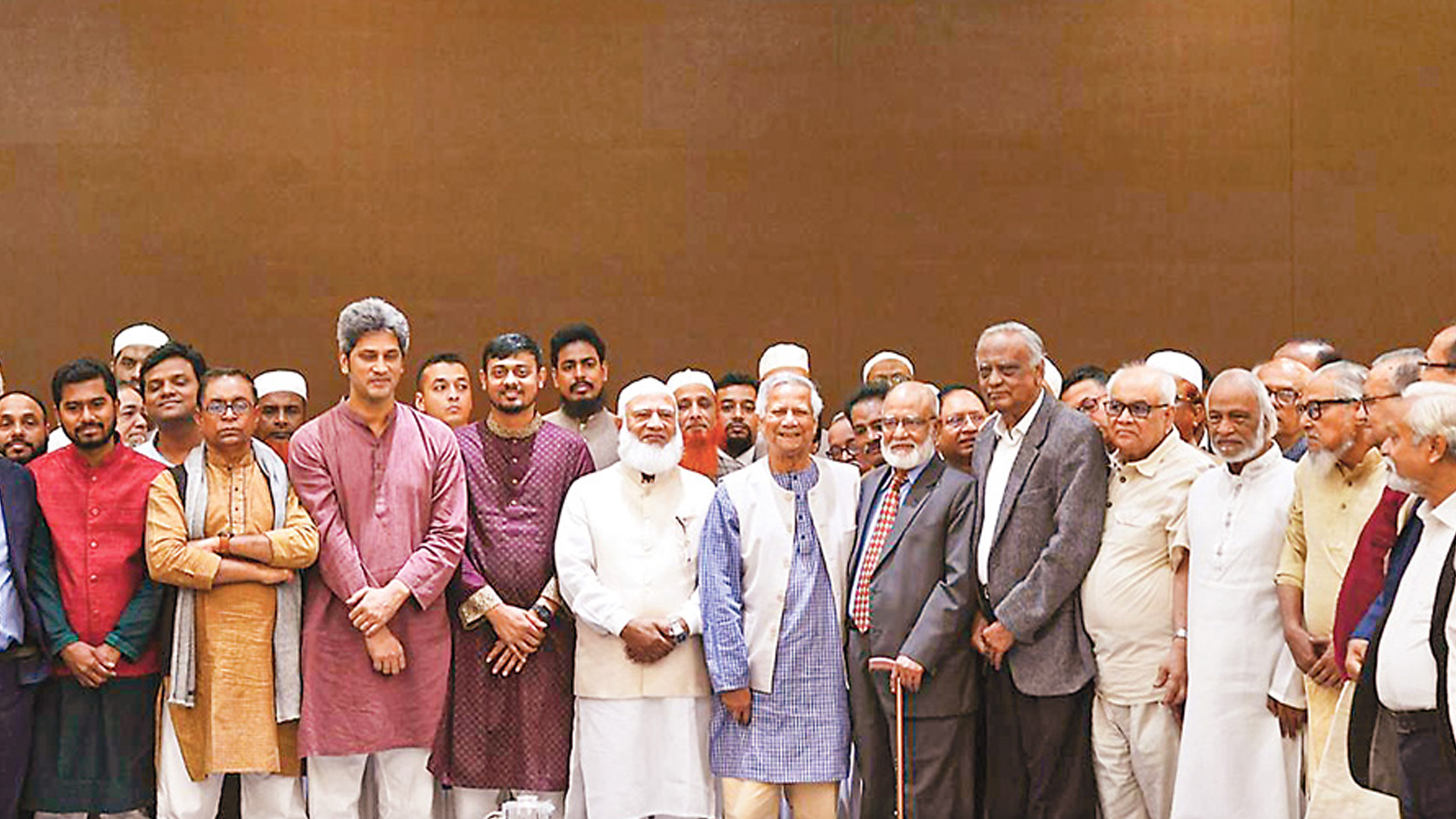 নির্বাচনের দিন গণভোট: বিএনপি স্বাগত জানালেও সায় নেই জামায়াতের