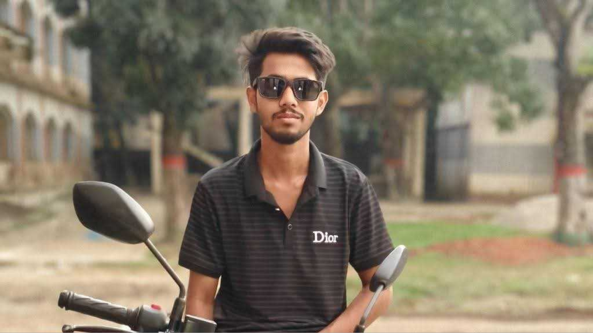 পুলিশের দুই সদস্যকে পিটিয়ে আহত, ছাত্রদল নেতা গ্রেফতার