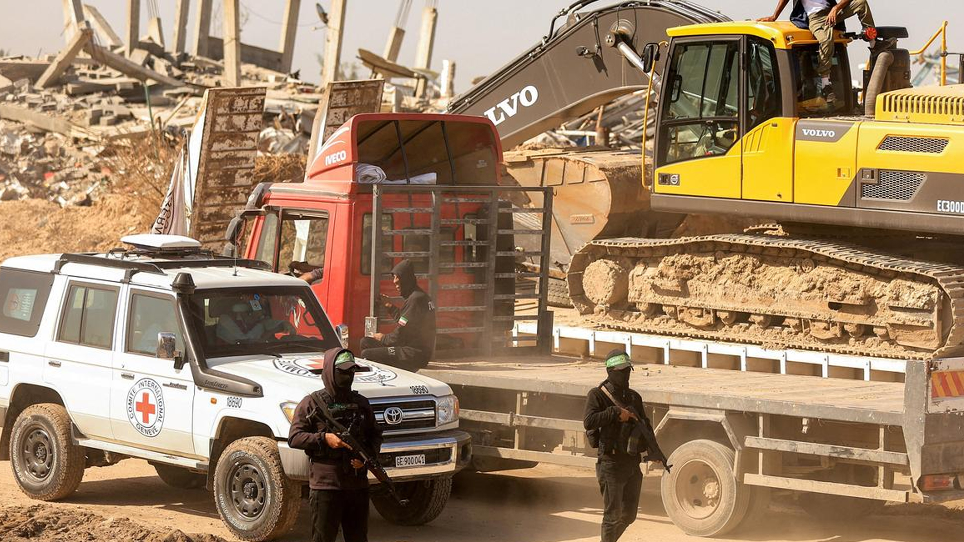 ইসরাইলের আগ্রাসন থামলেই অস্ত্র ছাড়বে হামাস