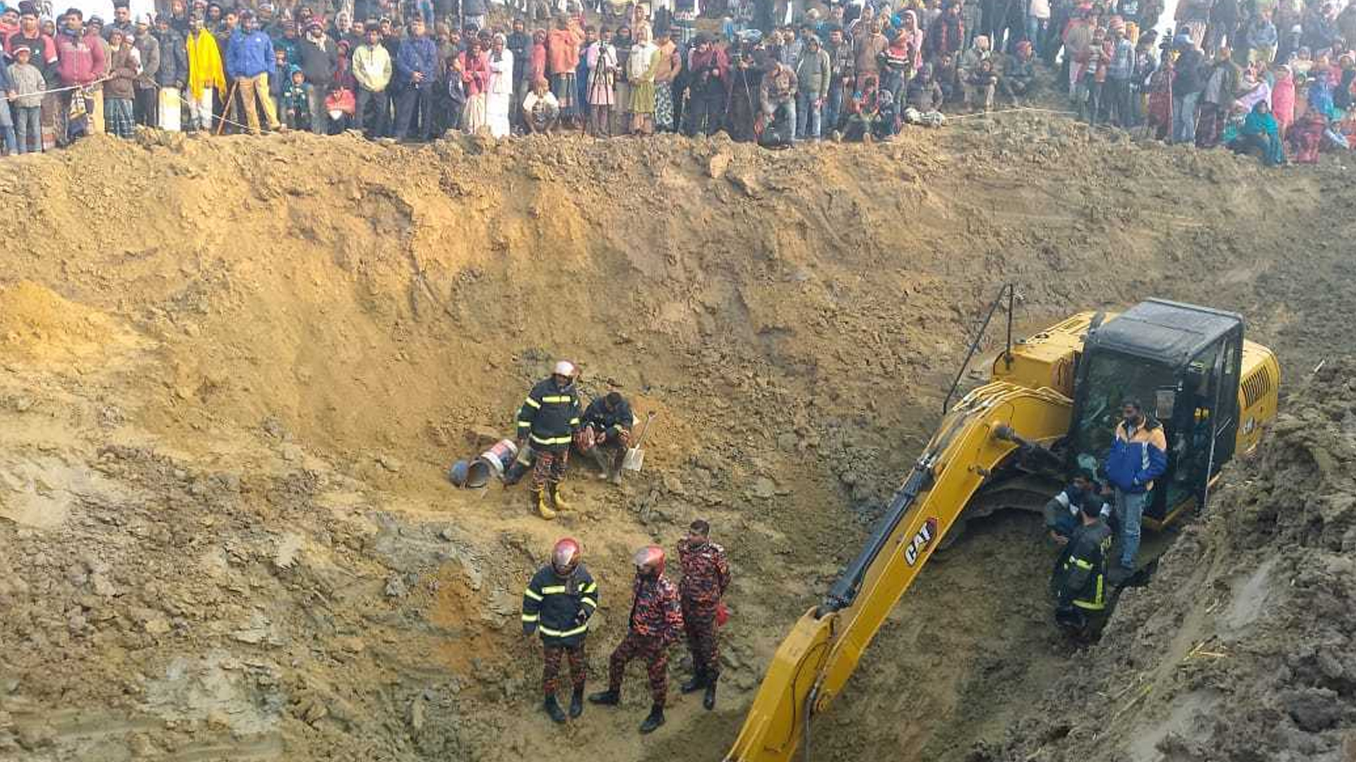 রাজশাহীতে গর্তে পড়া শিশু সাজিদ বেঁচে নেই