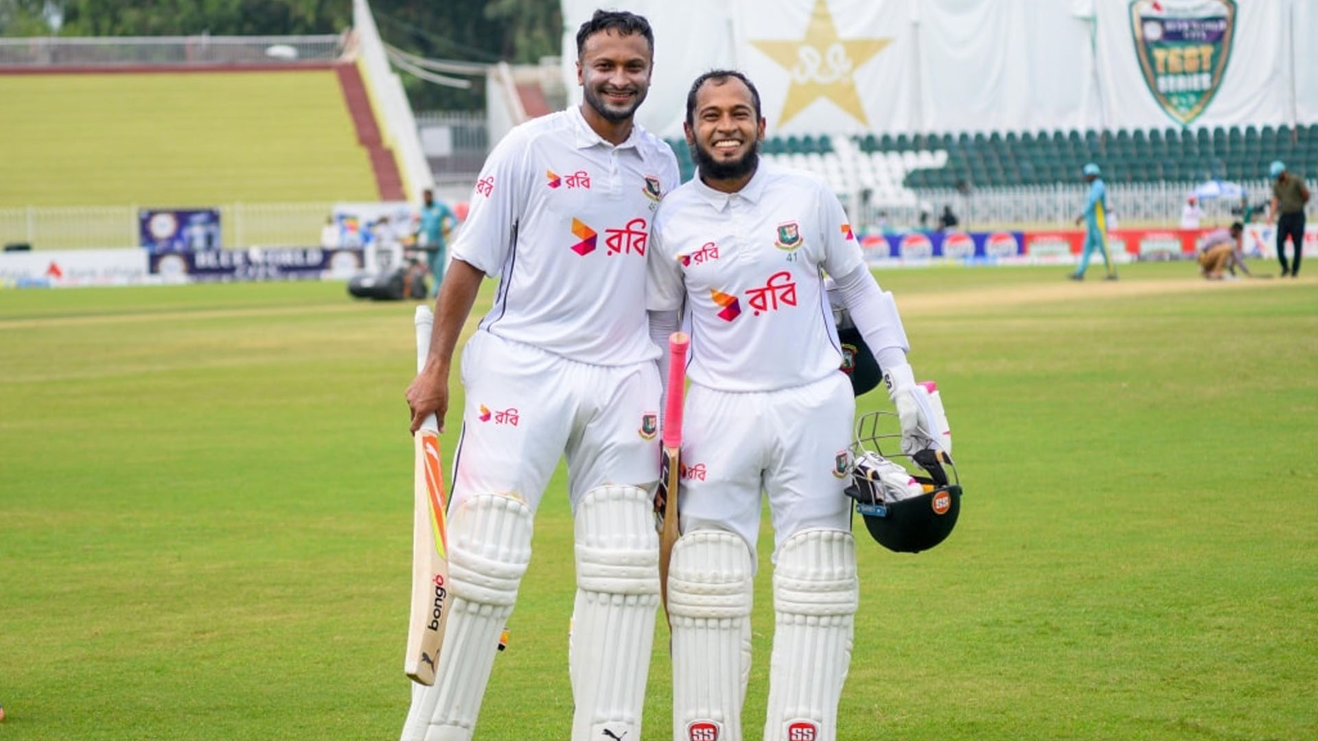 ‘যতদিন ক্রিকেট খেলব, আপনি আমার অধিনায়ক’