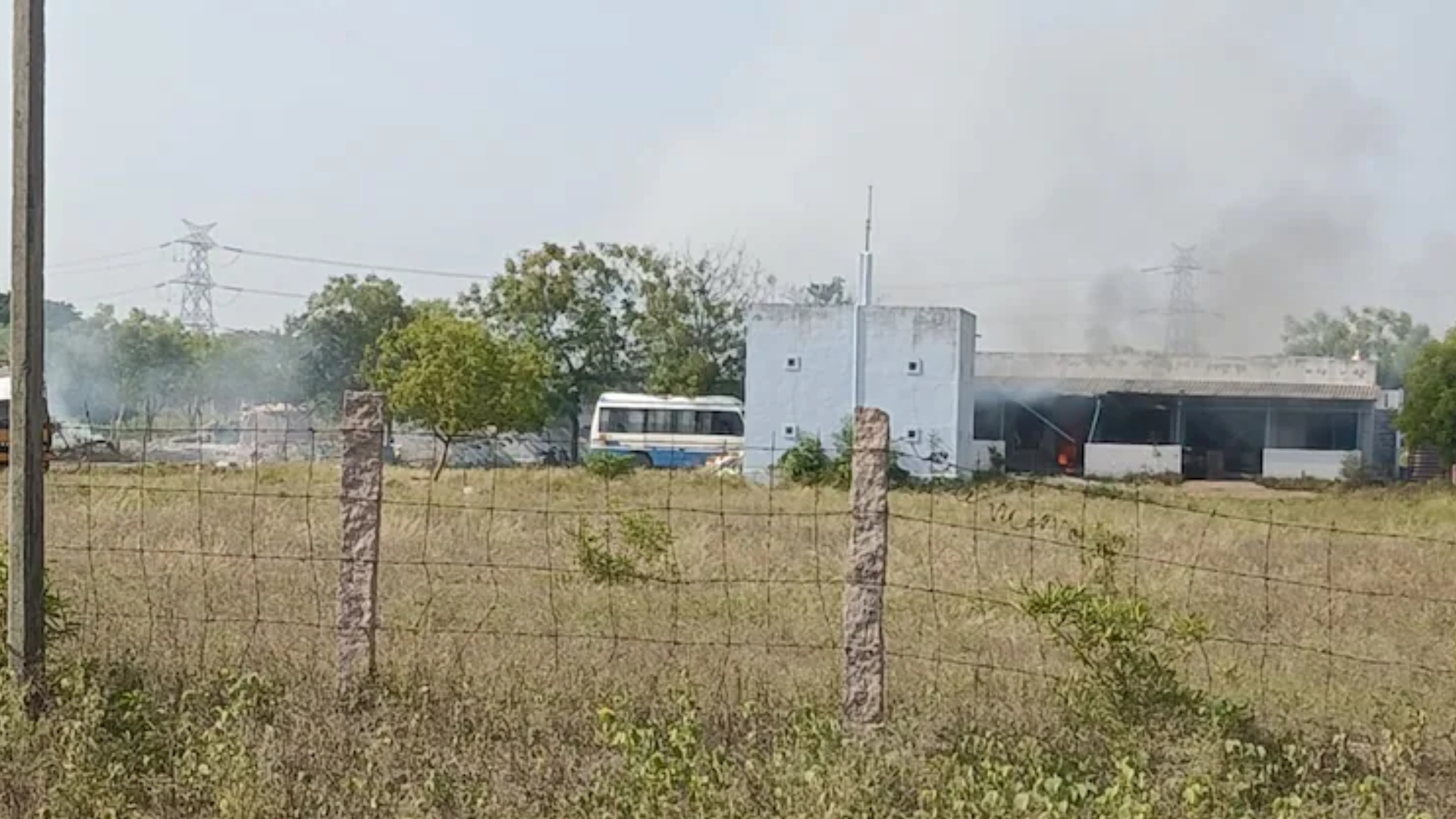 ভারতে বাজি তৈরির কারখানায় বিস্ফোরণ, নিহত ২০