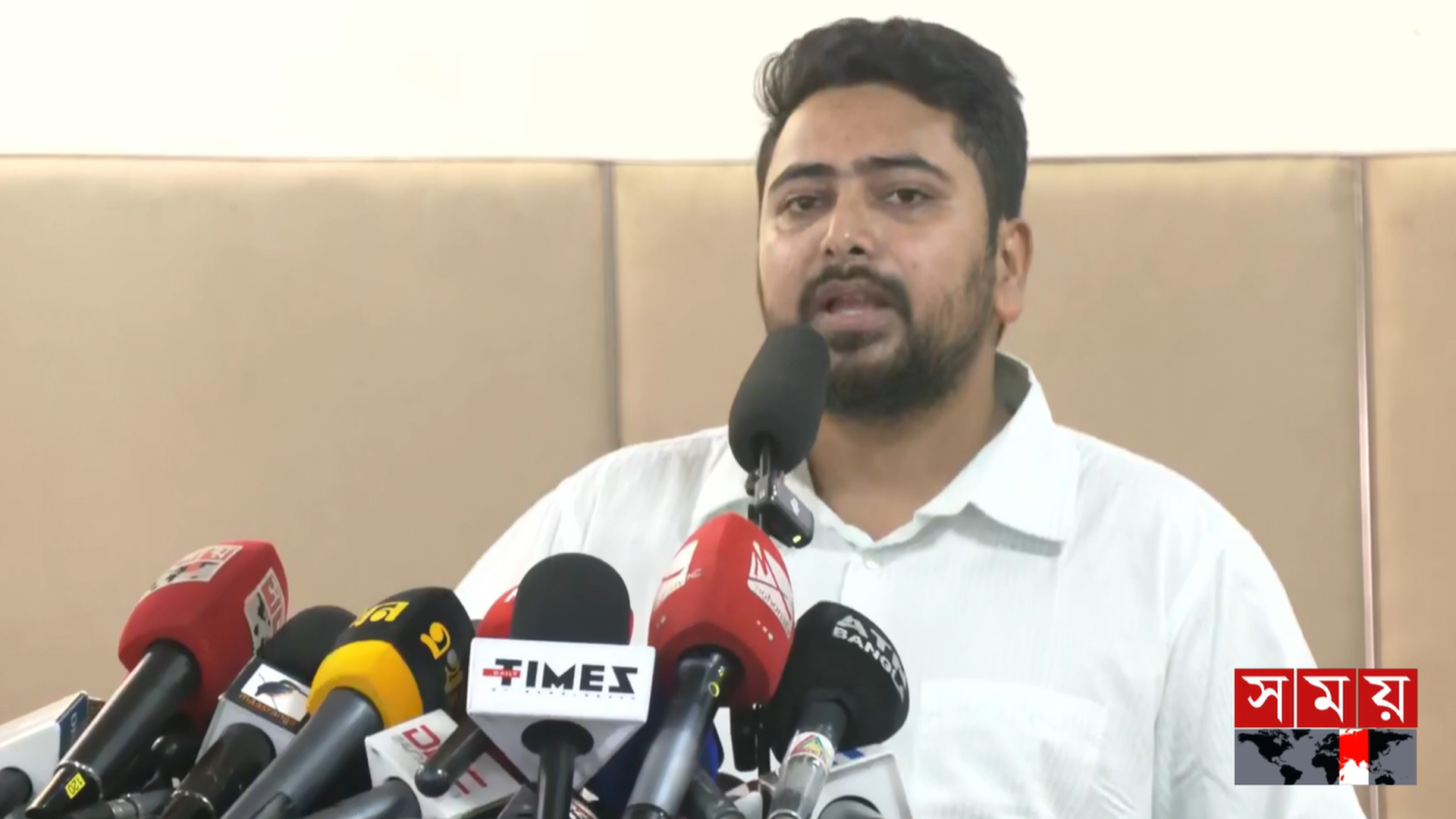 শিক্ষা ব্যবস্থার আমূল পরিবর্তনের জন্য লড়াই চালিয়ে যাব: নাহিদ ইসলাম