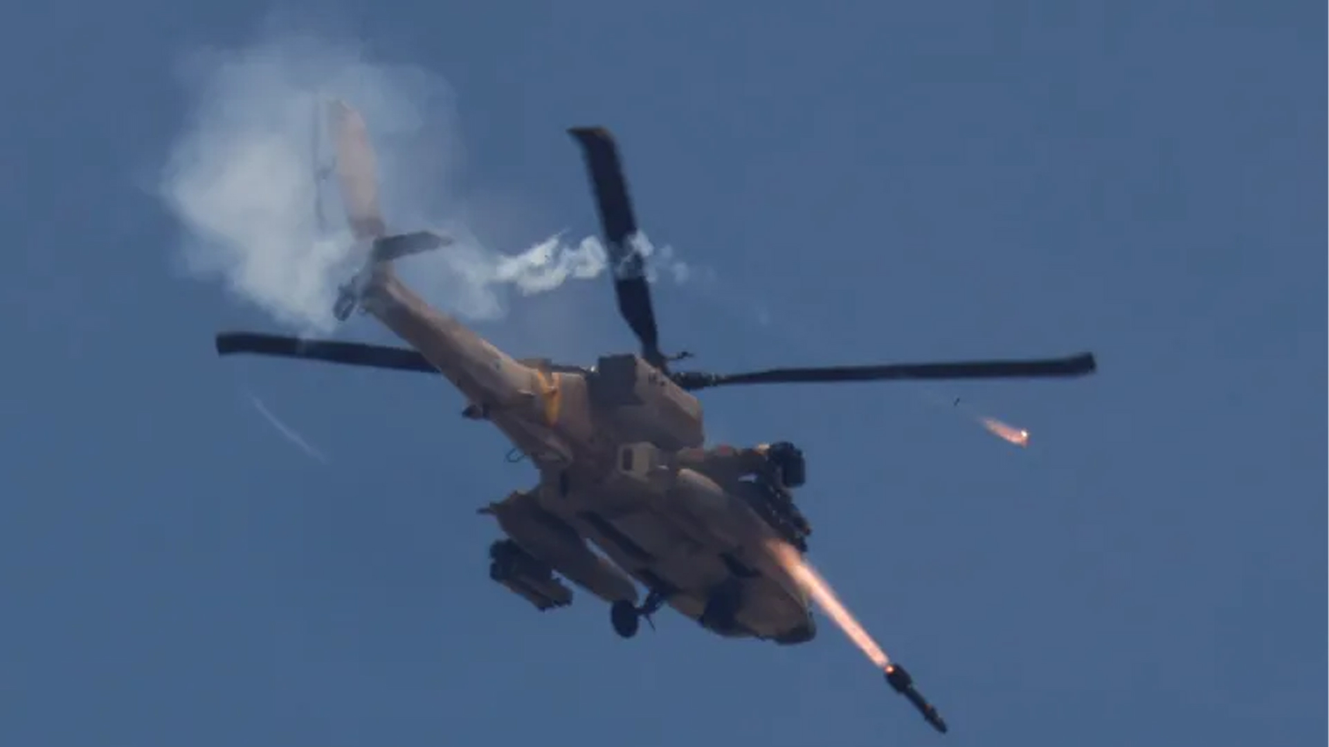 ইসরাইলে অ্যাপাচি হেলিকপ্টার, সৌদি আরবে ক্ষেপণাস্ত্র বিক্রি করছে যুক্তরাষ্ট্রে