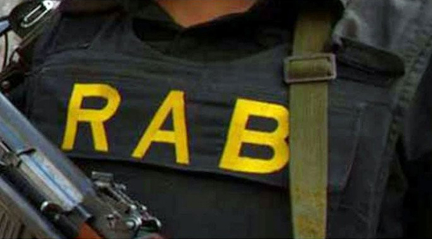 রাজধানীতে নাশকতার চেষ্টাকালে ২ আওয়ামী সদস্য আটক