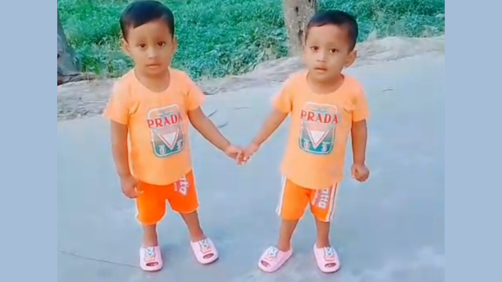 একসঙ্গে জন্ম, একসঙ্গেই মৃত্যু ২ ভাইয়ের