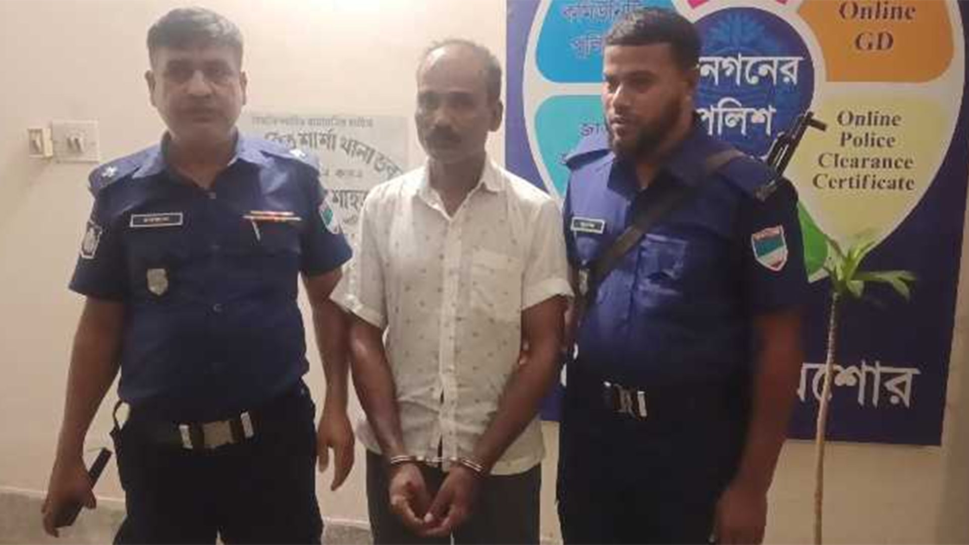 যশোরে ৩ বছরের শিশুকে ধর্ষণচেষ্টা, অভিযুক্ত গ্রেফতার