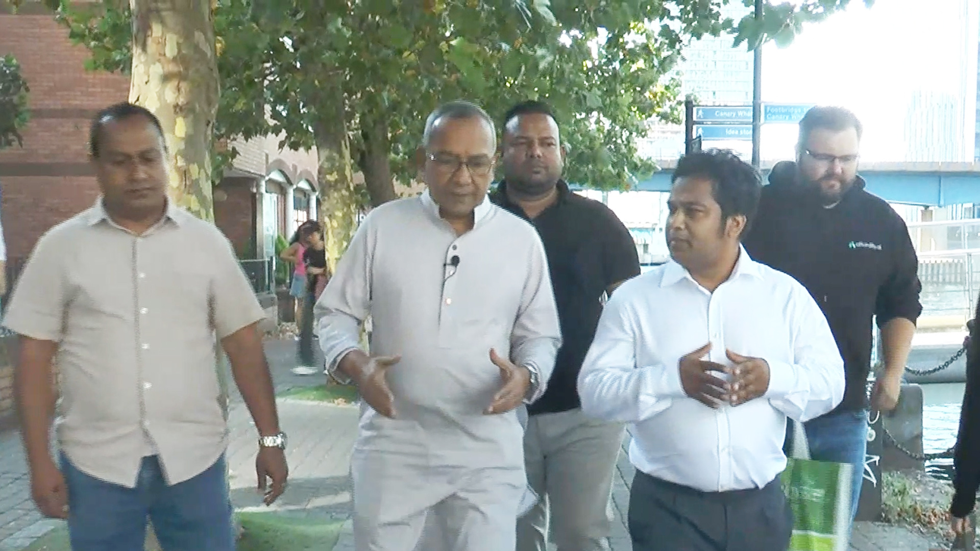 কোনো প্রতিবন্ধকতা নির্বাচনী ট্রেন থামাতে পারবে না: মোনায়েম মুন্না