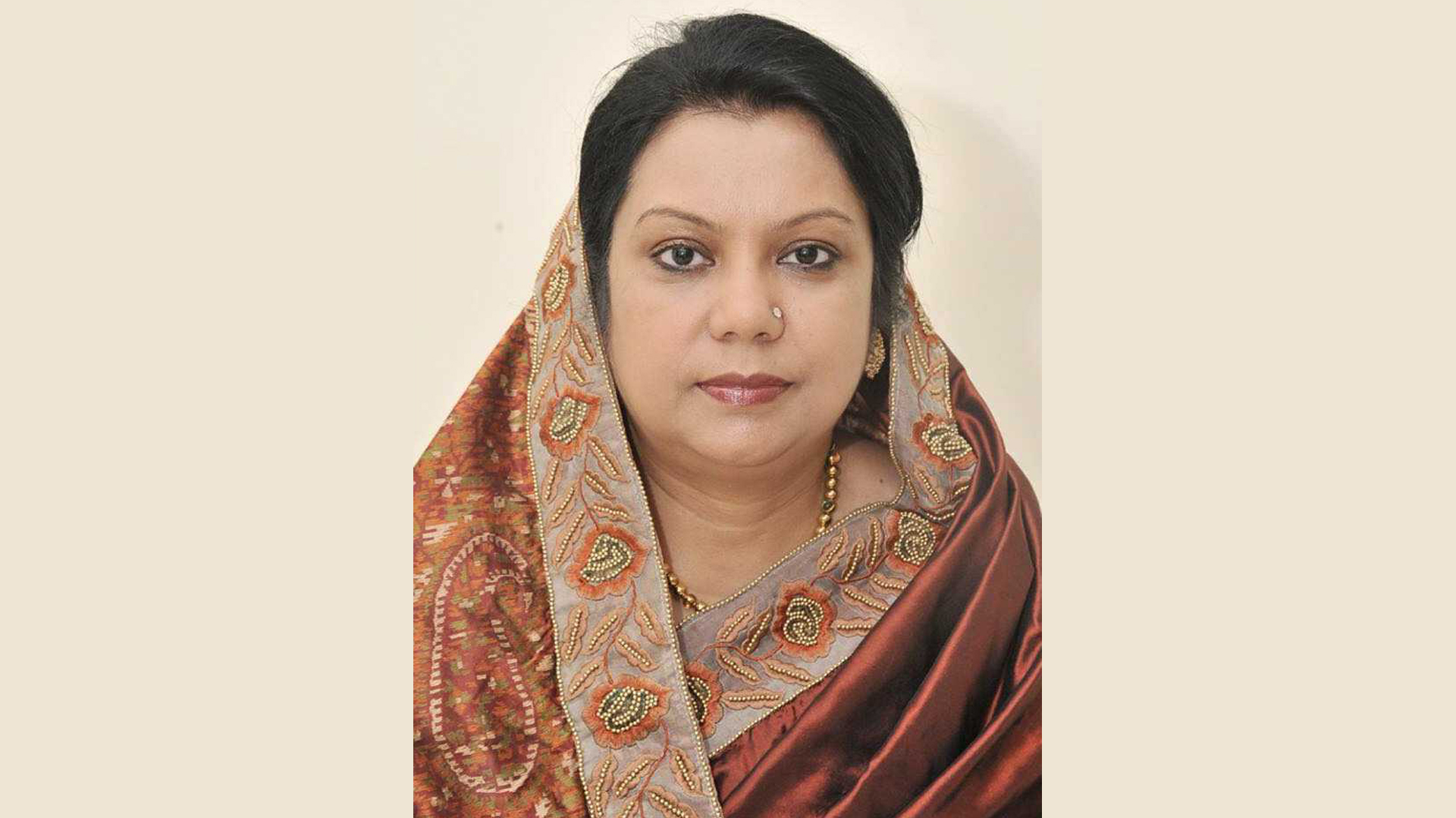 প্রথমবার এমপি হয়েই মন্ত্রী হলেন মানিকগঞ্জের রিতা