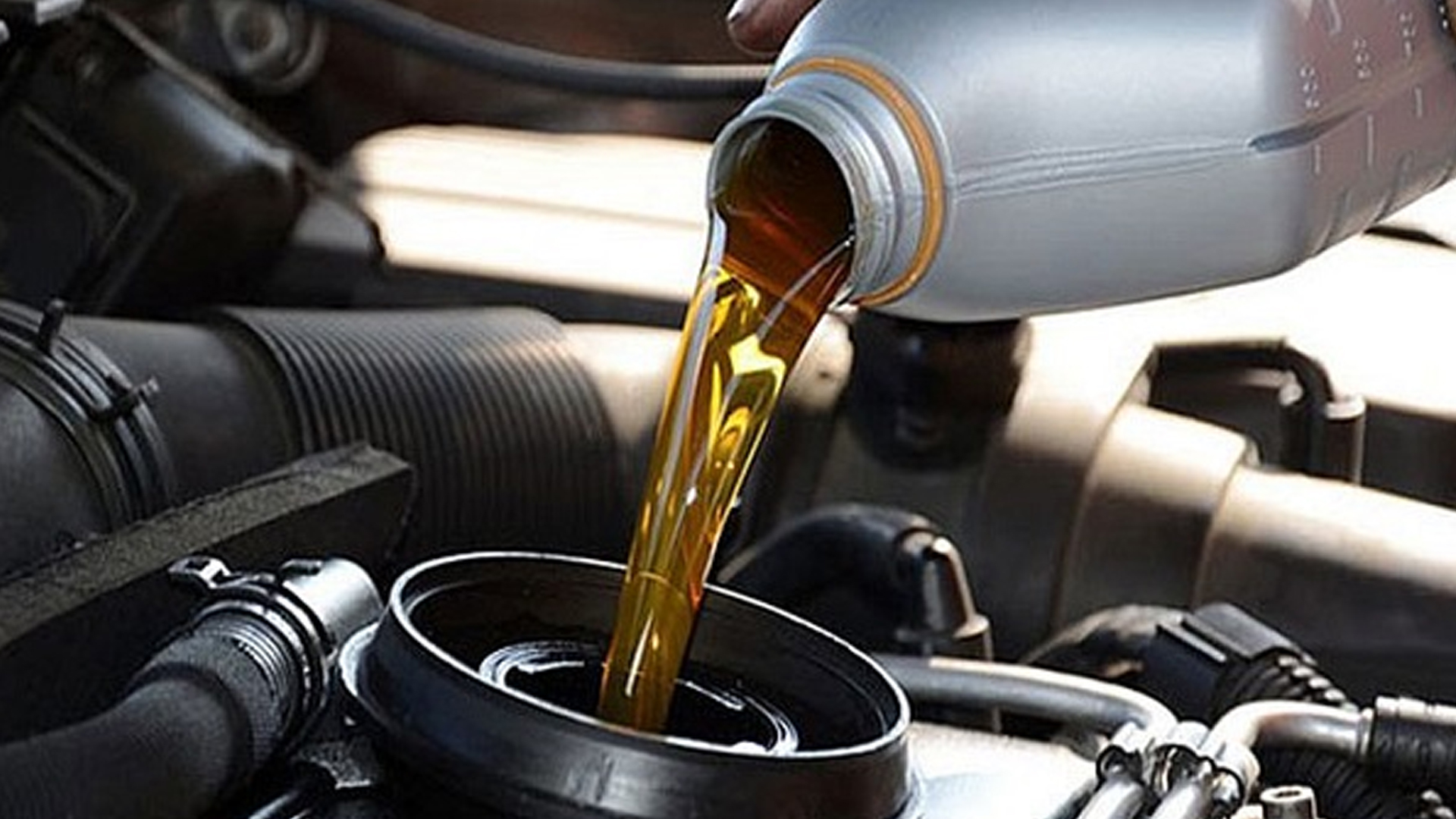 জ্বালানি তেলের দাম নিয়ে আতঙ্ক, যে বার্তা দিলেন জ্বালানিমন্ত্রী ও প্রতিমন্ত্রী