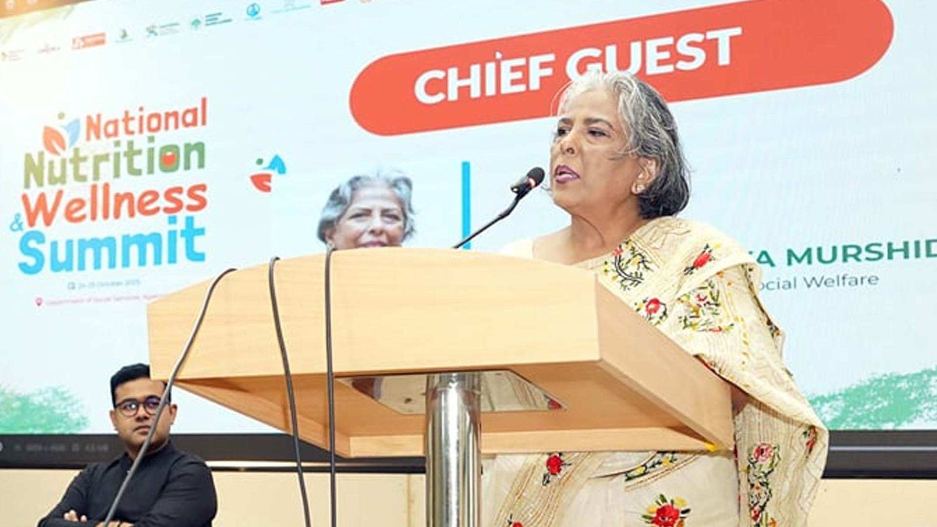 Uzoq jinsiy ochlikdan keyin yoshlar ortasidagi jinsiy aloqa