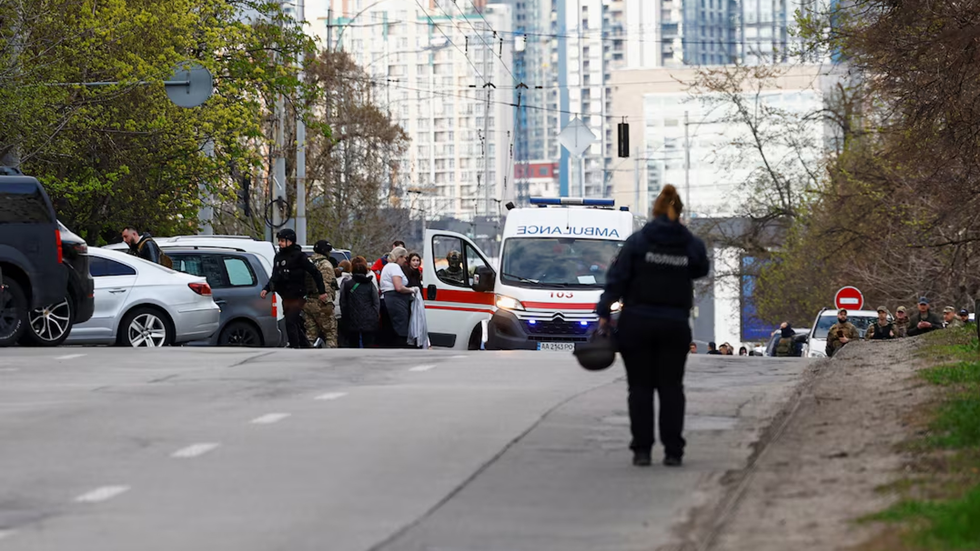 ইউক্রেনে বন্দুকধারীর এলোপাতাড়ি গুলি, দুইজন নিহত