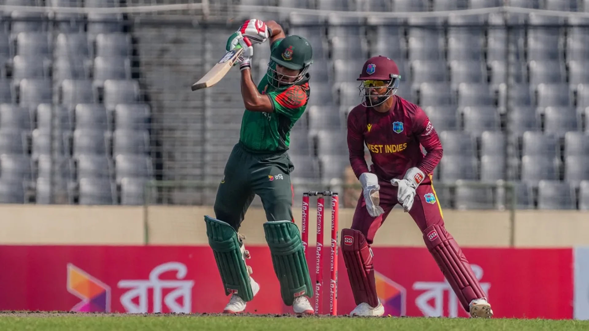 হৃদয়-অঙ্কনদের টেস্ট ব্যাটিংয়ের পর রিশাদ ঝড়ে দুইশ পার বাংলাদেশের