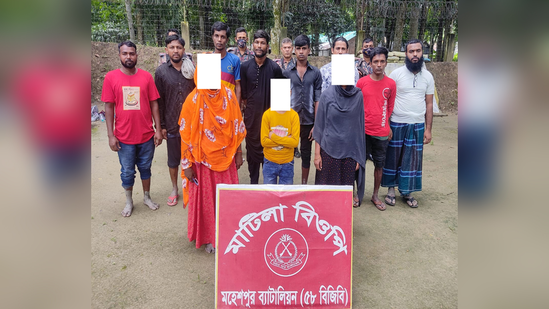 মহেশপুর সীমান্তে ১১ বাংলাদেশিকে আটকের পরে ফেরত দিল বিএসএফ