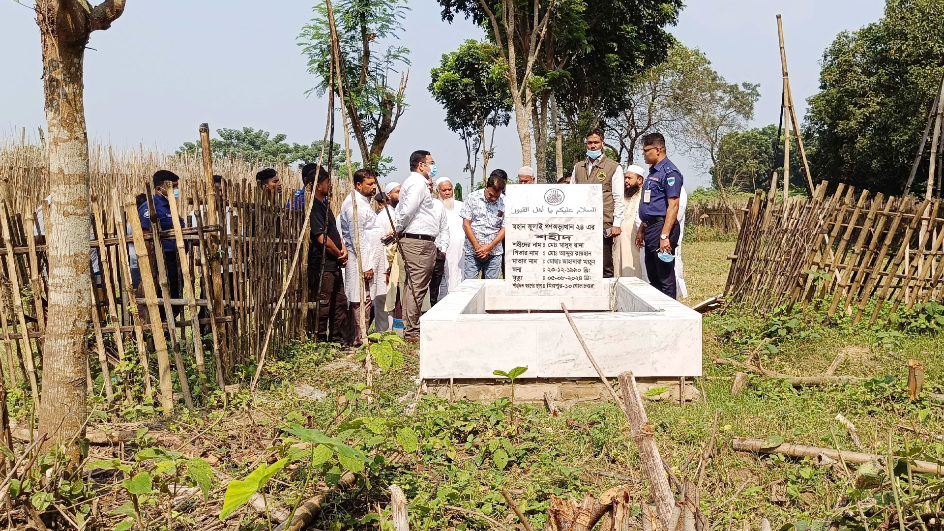 পরিবারের বাধায় শহীদ মাসুদের লাশ উত্তোলন স্থগিত