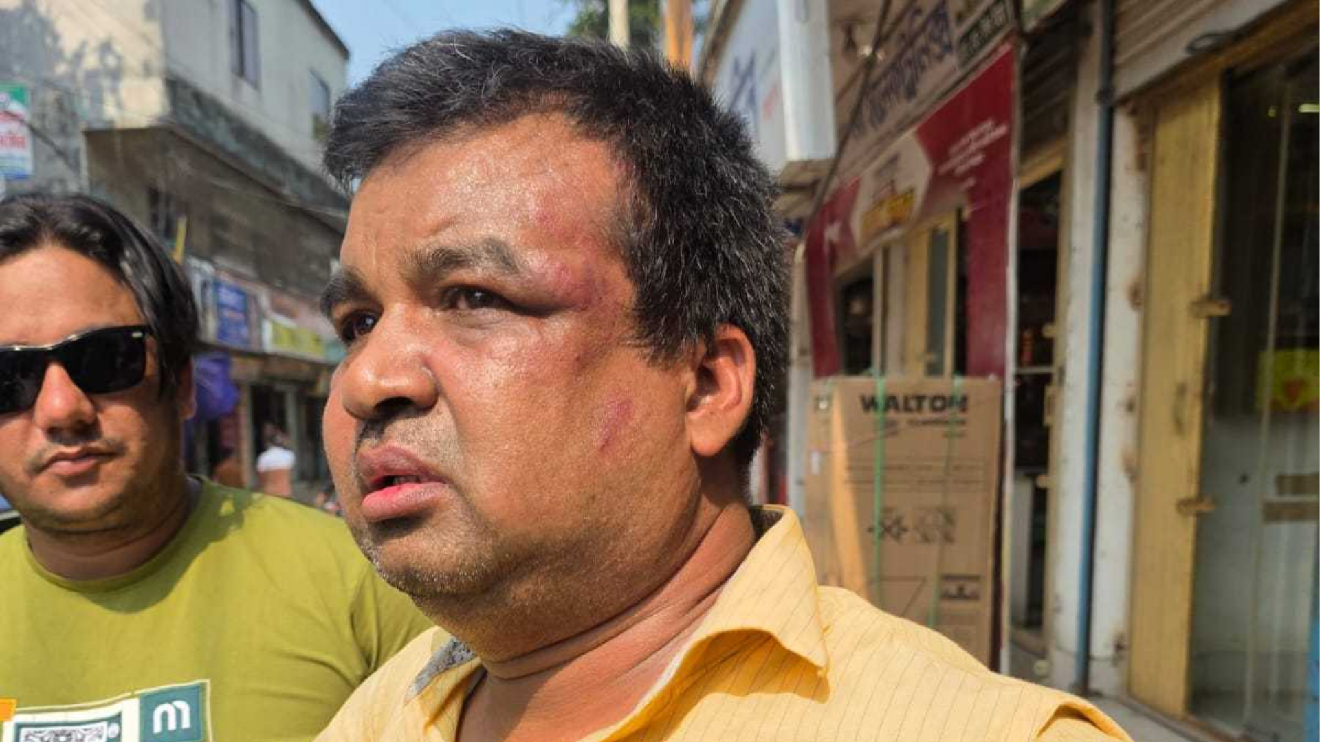ভুয়া কর্মকর্তা সন্দেহে ভ্যাট পরিদর্শককে খুঁটিতে বেঁধে মারধর