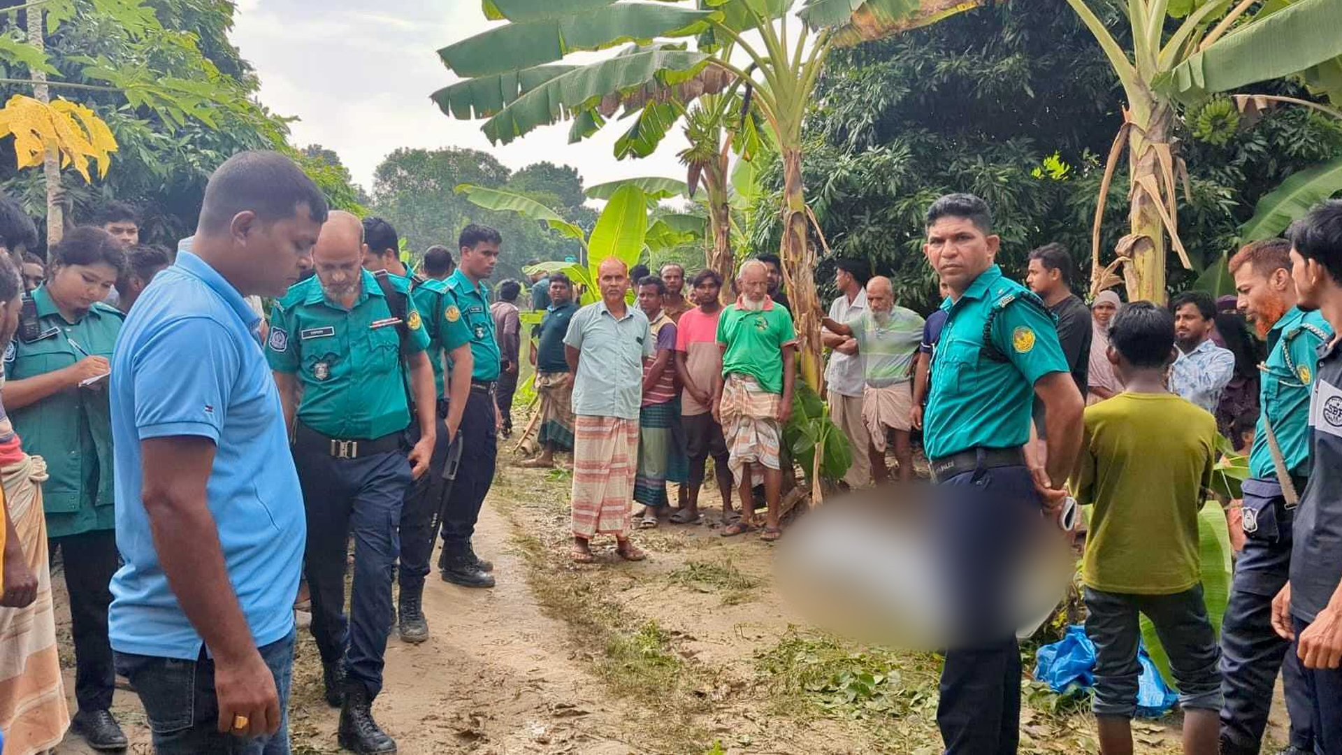 রাজশাহীতে পুকুর থেকে মাদক ব্যবসায়ীর মরদেহ উদ্ধার