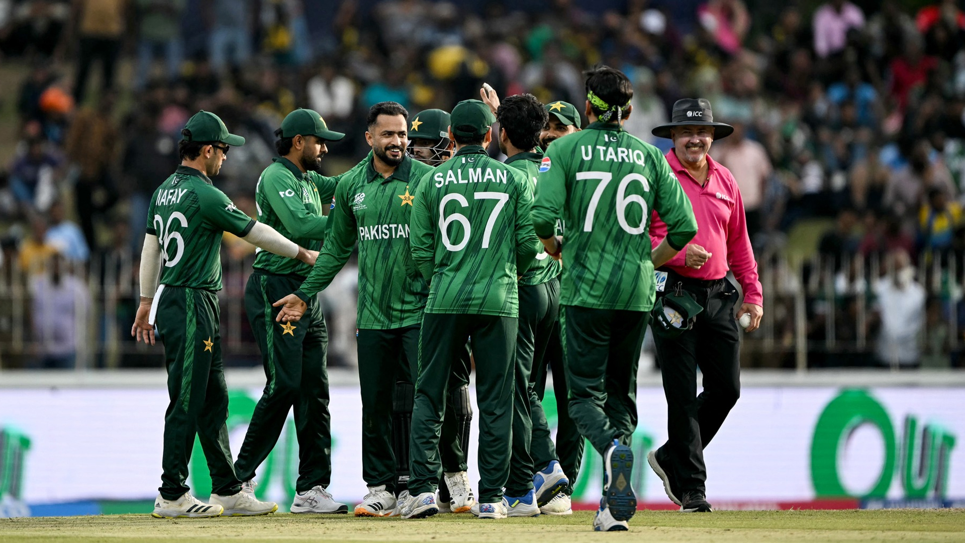 নামিবিয়াকে উড়িয়ে সুপার এইটে পাকিস্তান