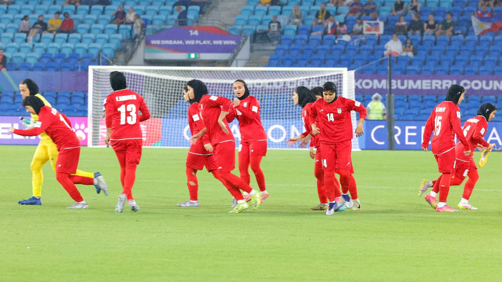 ৫ ইরানি নারী ফুটবলারকে ‘আশ্রয়’ দিলো অস্ট্রেলিয়া