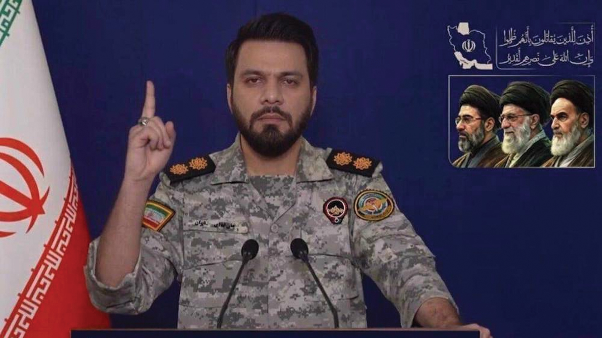 হরমুজ প্রণালীতে জাহাজ চলাচলের মার্কিন দাবি অস্বীকার ইরানের সামরিক বাহিনীর