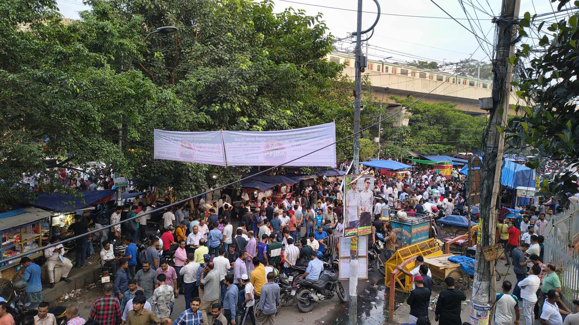 ডাকসুর ফলাফল ঘিরে উত্তেজনা, বিএনপি-জামায়াতের সঙ্গে সরকারের যোগাযোগ