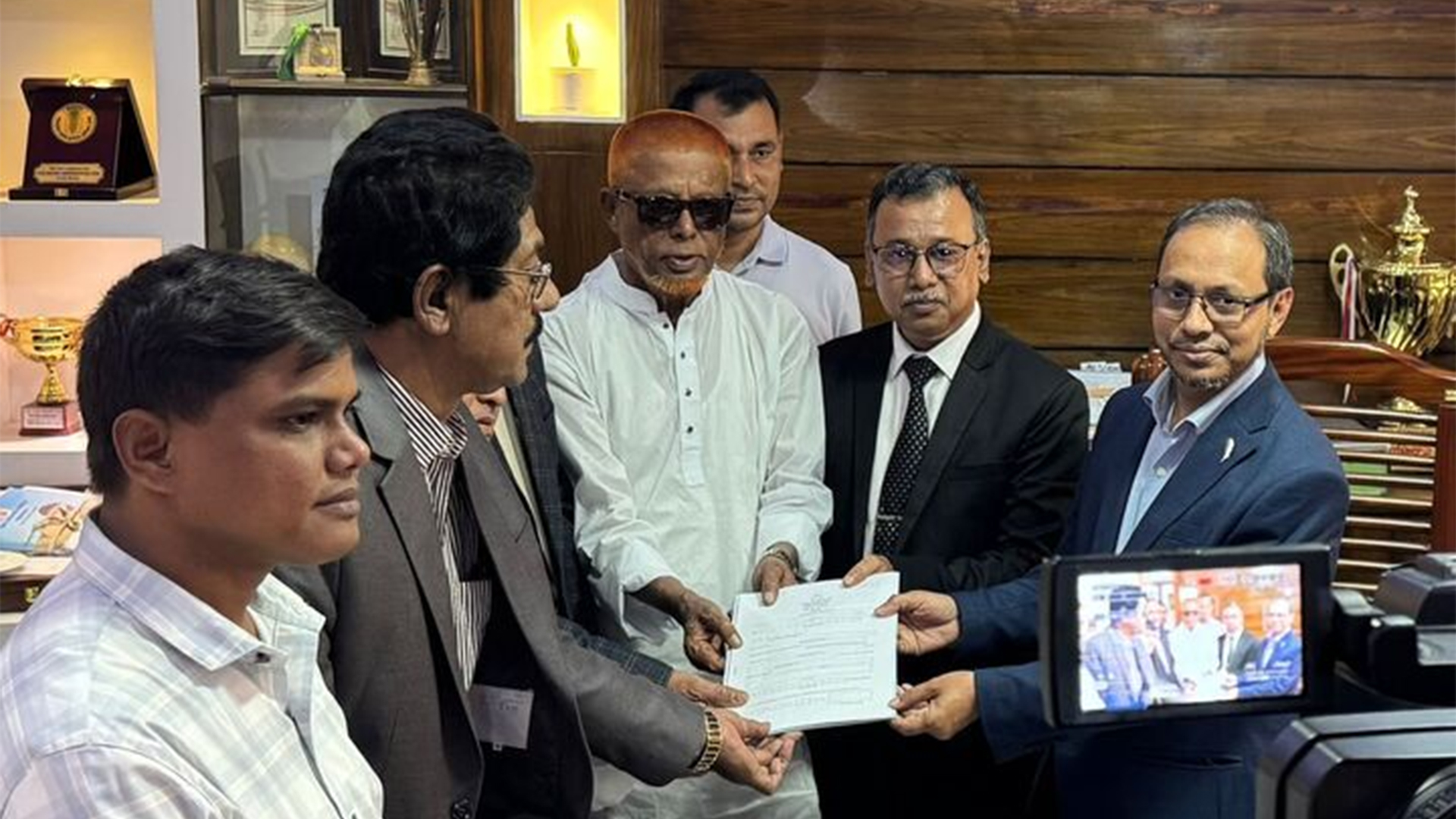 কক্সবাজারের ৪টি আসনে ৯ জনের মনোনয়নপত্র সংগ্রহ