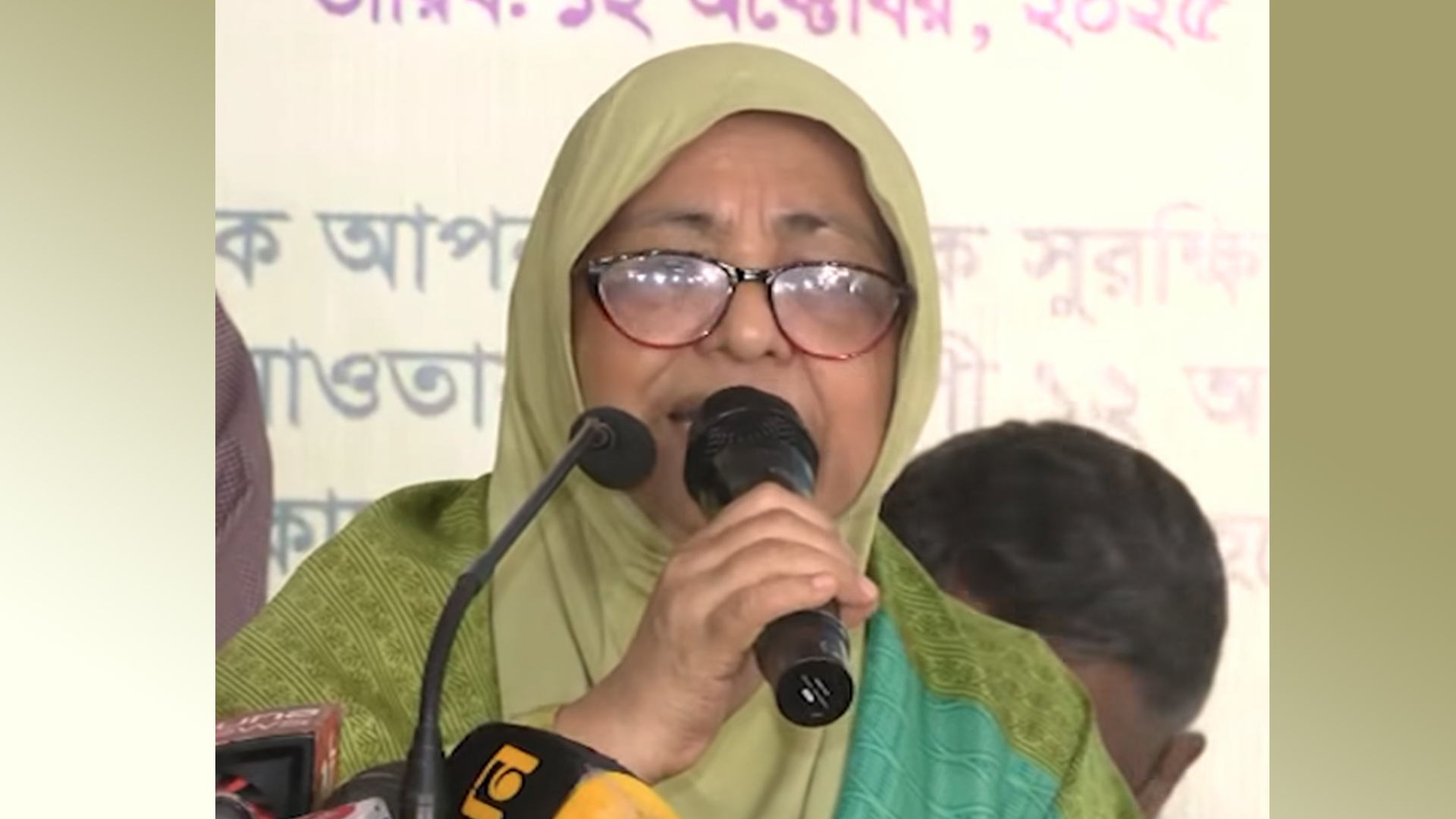 সচেতনতা আর টিকাদানেই টাইফয়েড নিয়ন্ত্রণ সম্ভব: স্বাস্থ্য উপদেষ্টা
