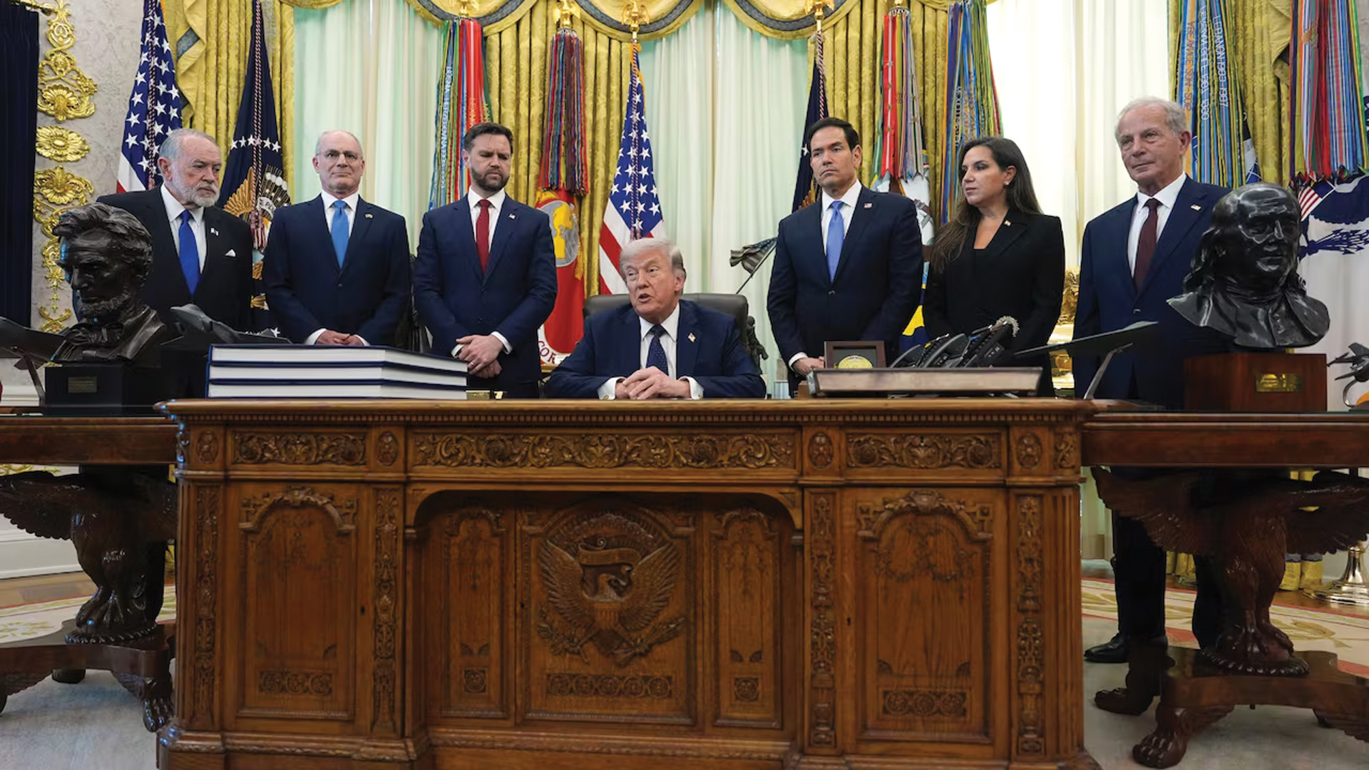 ইসরাইল-লেবানন যুদ্ধবিরতি তিন সপ্তাহের জন্য বাড়ল: ট্রাম্প