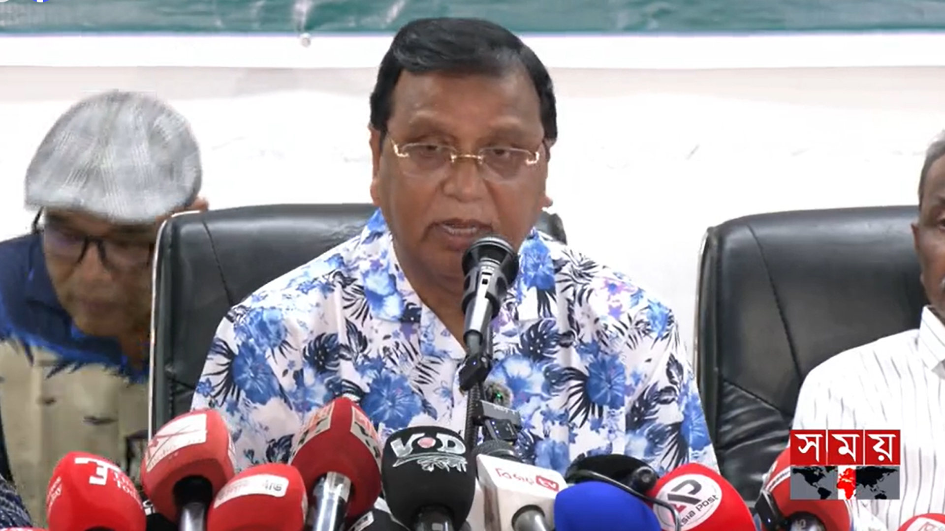 বর্জ্য দেখলেই সিটি করপোরেশনকে জানান, ১ ঘণ্টায় অপসারণ: ডিএসসিসি প্রশাসক