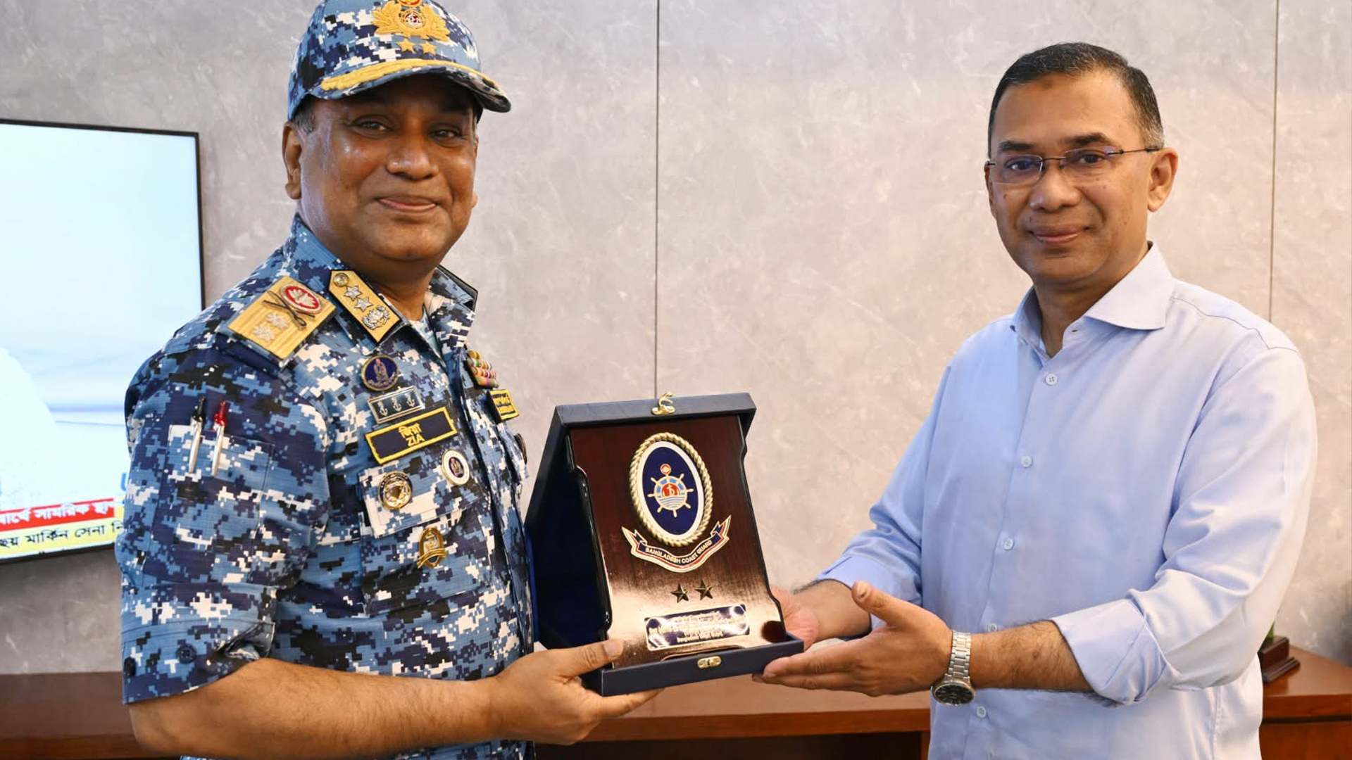 দেশের সার্বভৌমত্ব রক্ষায় কোস্টগার্ডকে সর্বোচ্চ প্রস্তুতির আহ্বান প্রধানমন্ত্রীর