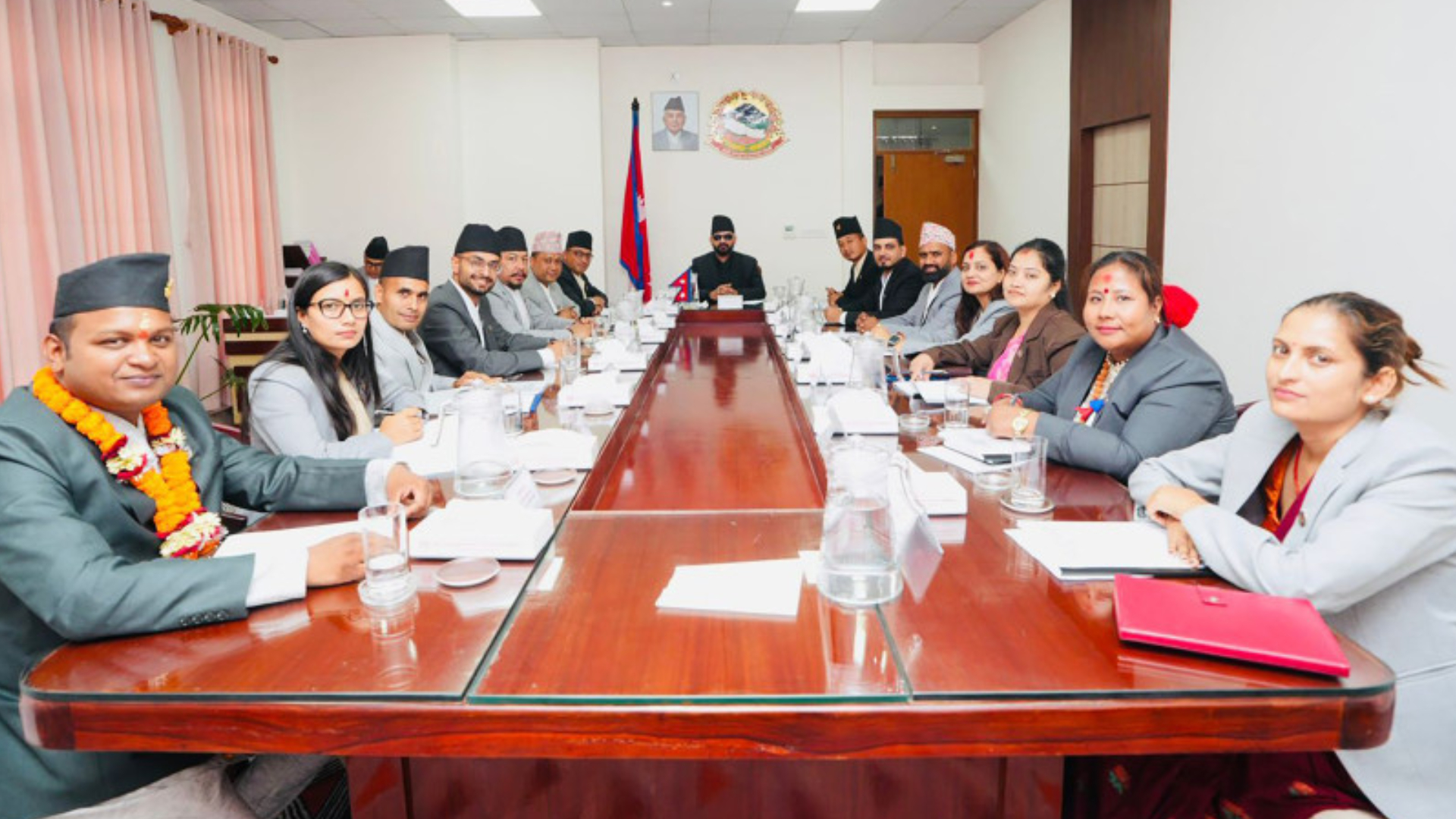 ক্যাম্পাস রাজনীতি ও সরকারি কর্মকর্তাদের রাজনৈতিক সম্পৃক্ততা নিষিদ্ধ করছে নেপাল!