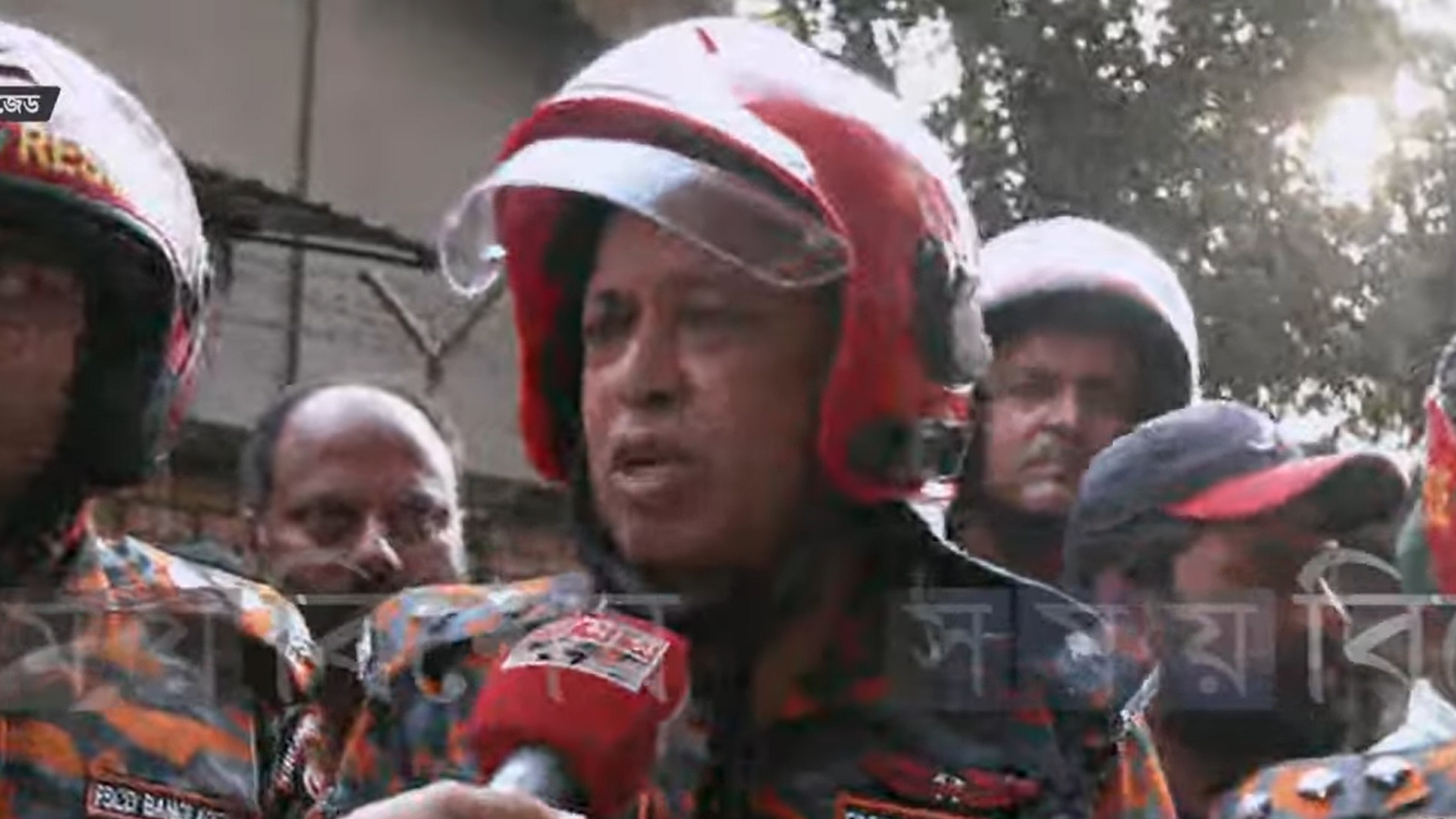 সবাইকে নিরাপদে বের করা হয়েছে: ফায়ার সার্ভিস