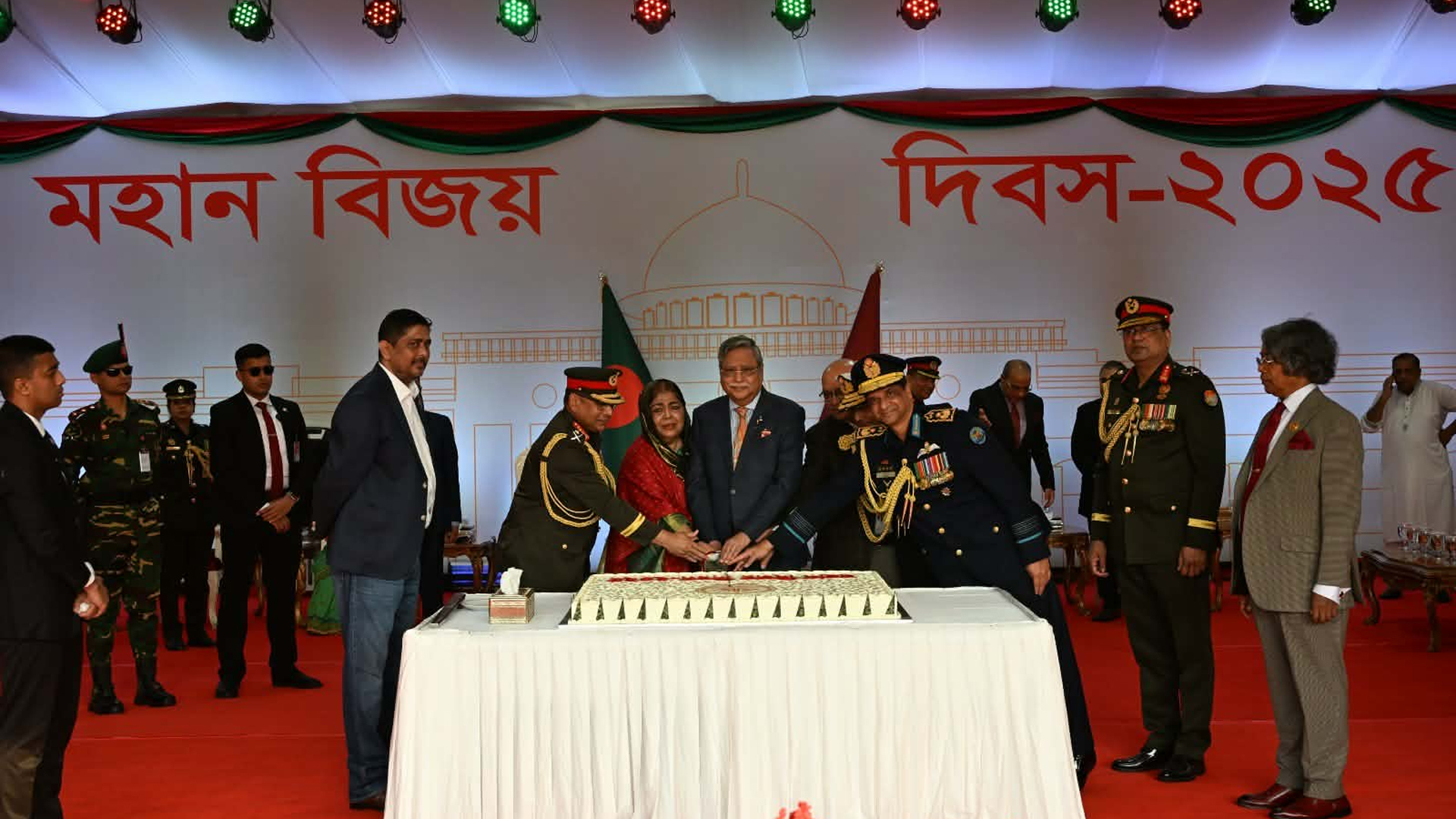 বিজয় দিবসে বঙ্গভবনে জমকালো সংবর্ধনার আয়োজন রাষ্ট্রপতির - Bangla24.Top