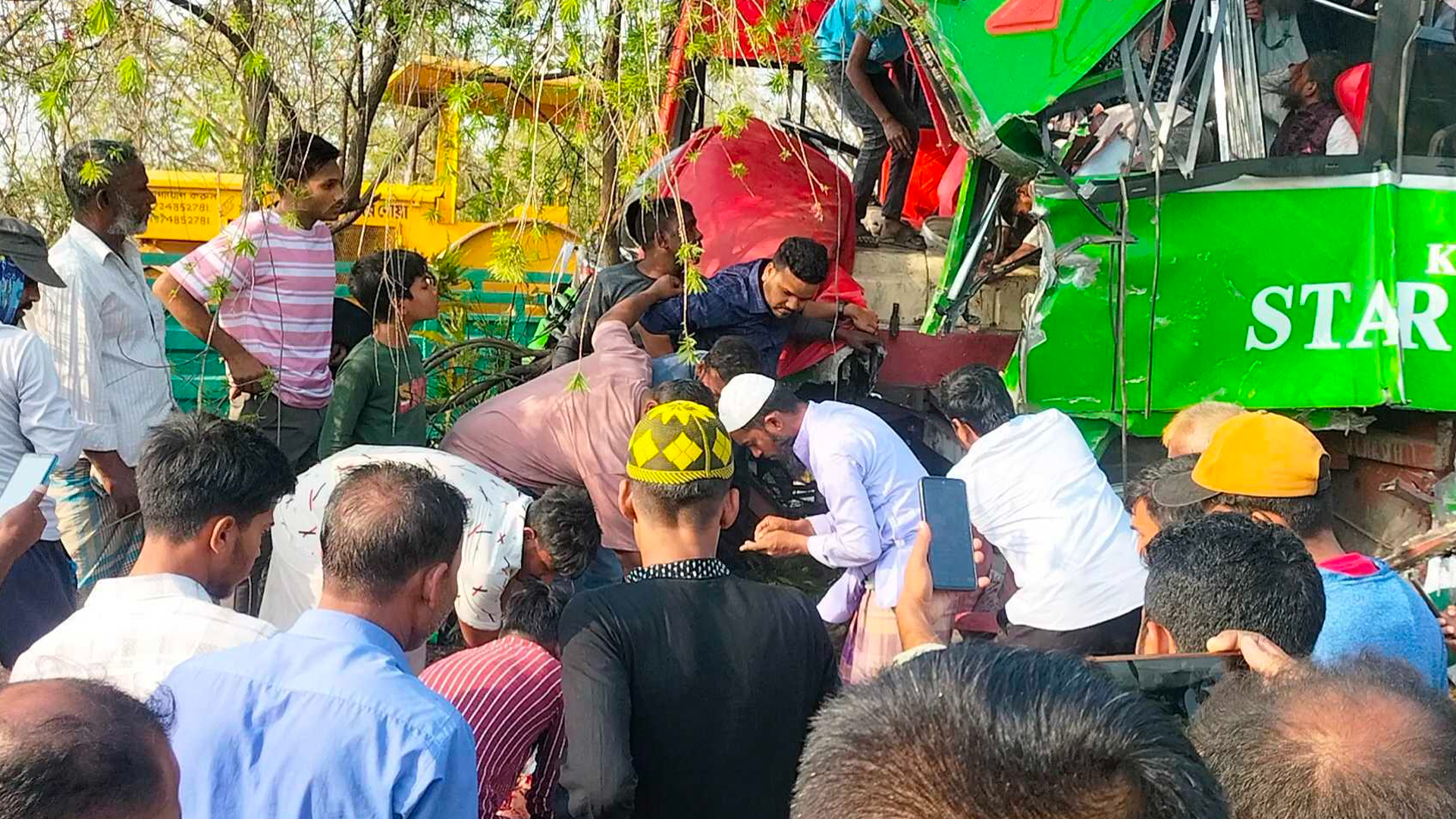 ঢাকা-ভাঙ্গা এক্সপ্রেসওয়েতে দুই বাসের সংঘর্ষে ২ জন নিহত