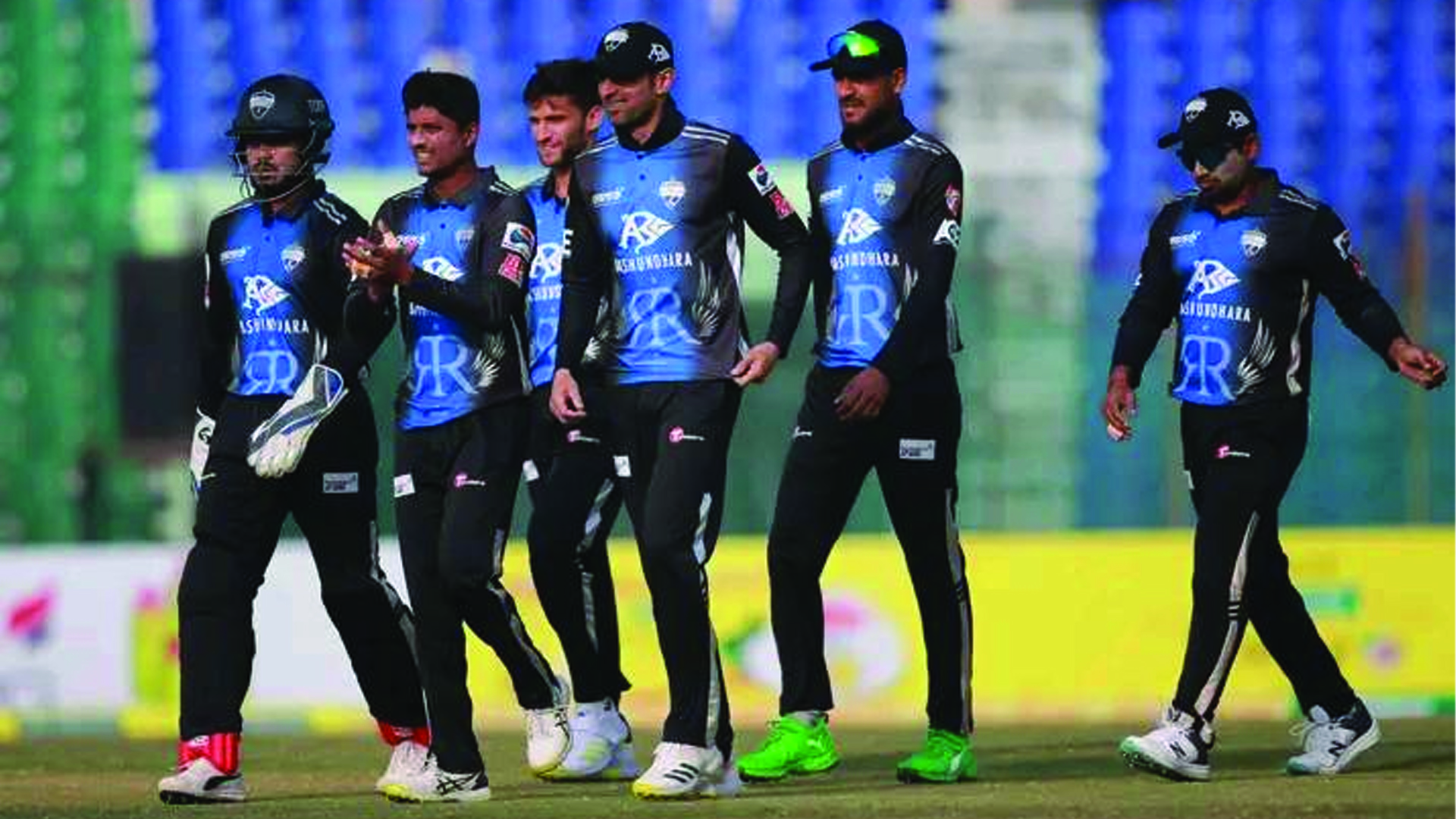 Svingerlar porno onlayn xususiy Toliq qizlar bilan jinsiy aloqa