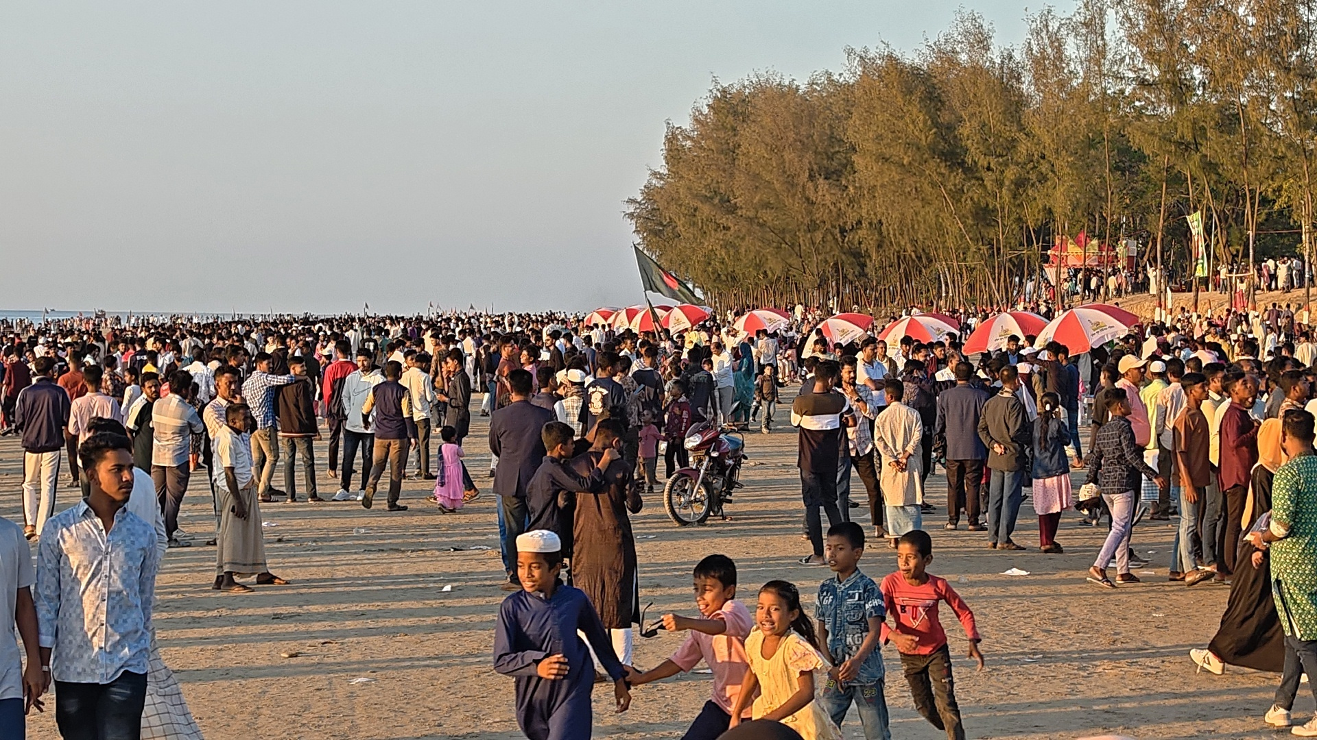 শুটকি পল্লী থেকে পর্যটন কেন্দ্র, বিচ্ছিন্ন কুতুবদিয়া এখন ভ্রমণ পিপাসুদের গন্তব্য