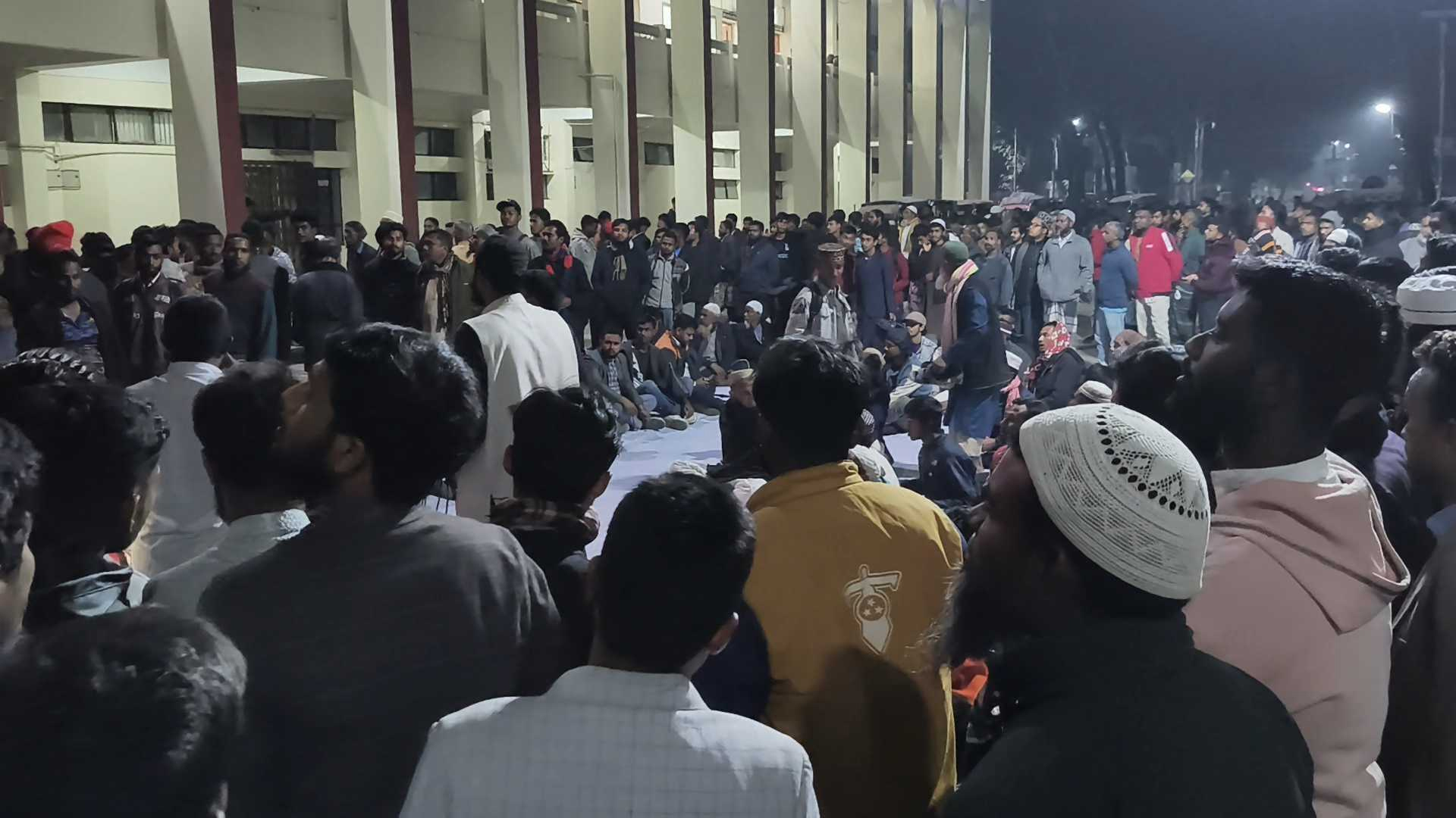 পক্ষপাতের অভিযোগ তুলে পঞ্চগড়ে রিটার্নিং কর্মকর্তার পদত্যাগ দাবি ১১ দলীয় জোটের