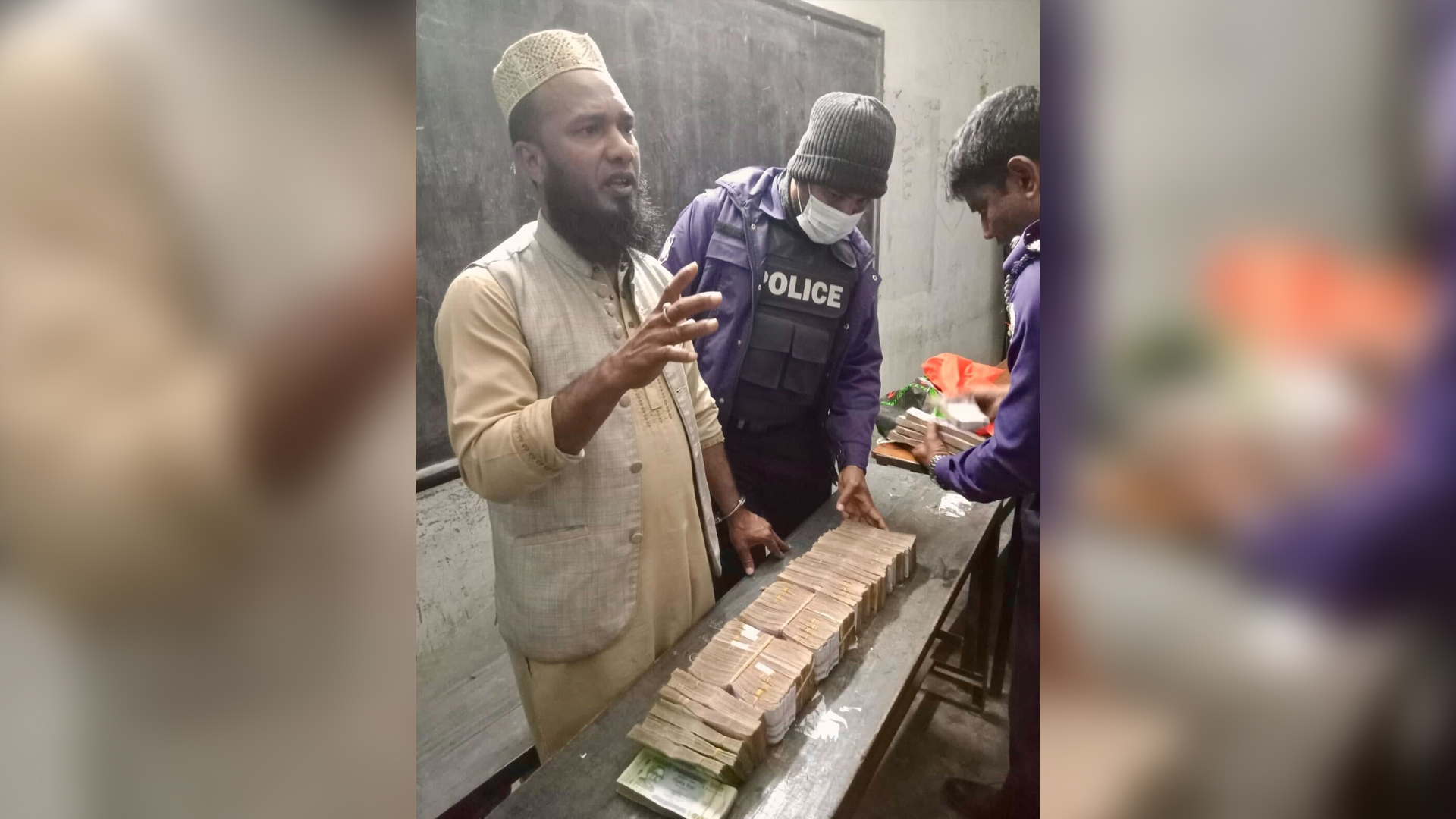 পটুয়াখালীতে অর্ধকোটি টাকাসহ আটক স্বেচ্ছাসেবক দলের নেতা