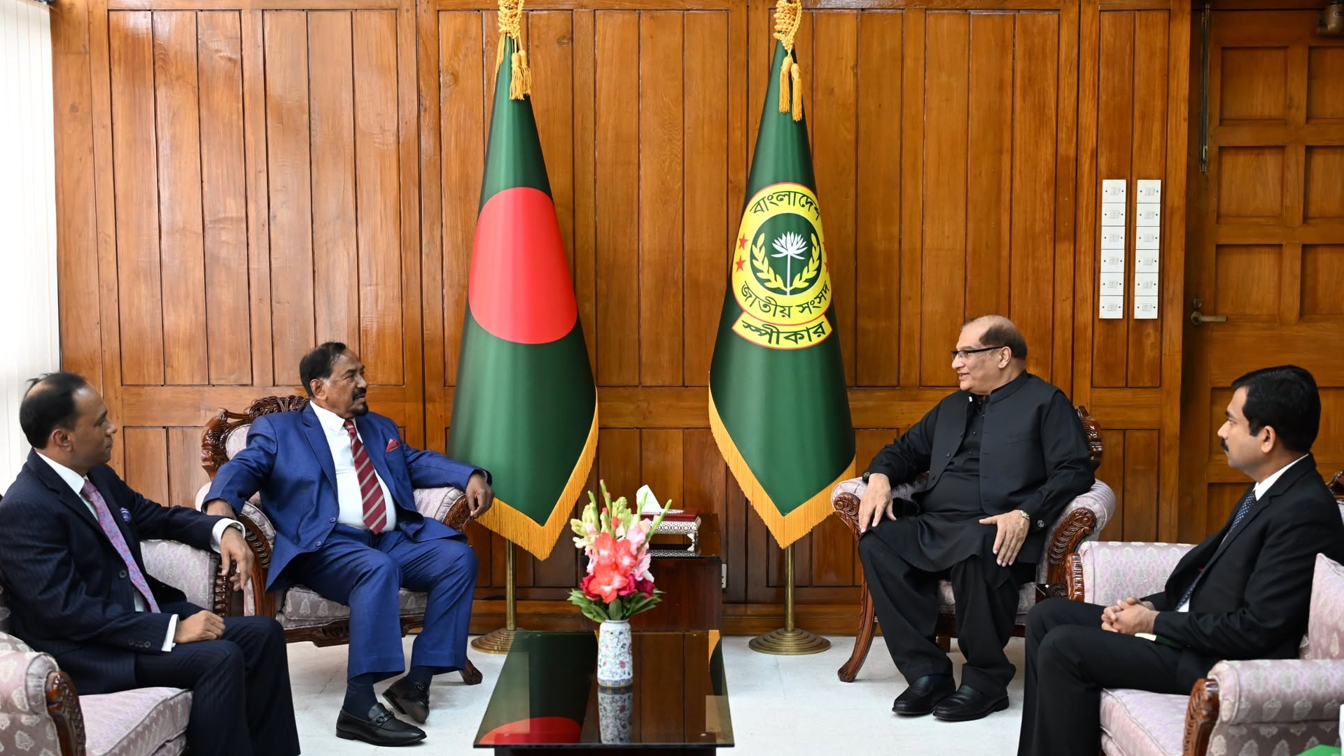 স্পিকারের সঙ্গে পাকিস্তানের হাইকমিশনারের সাক্ষাৎ