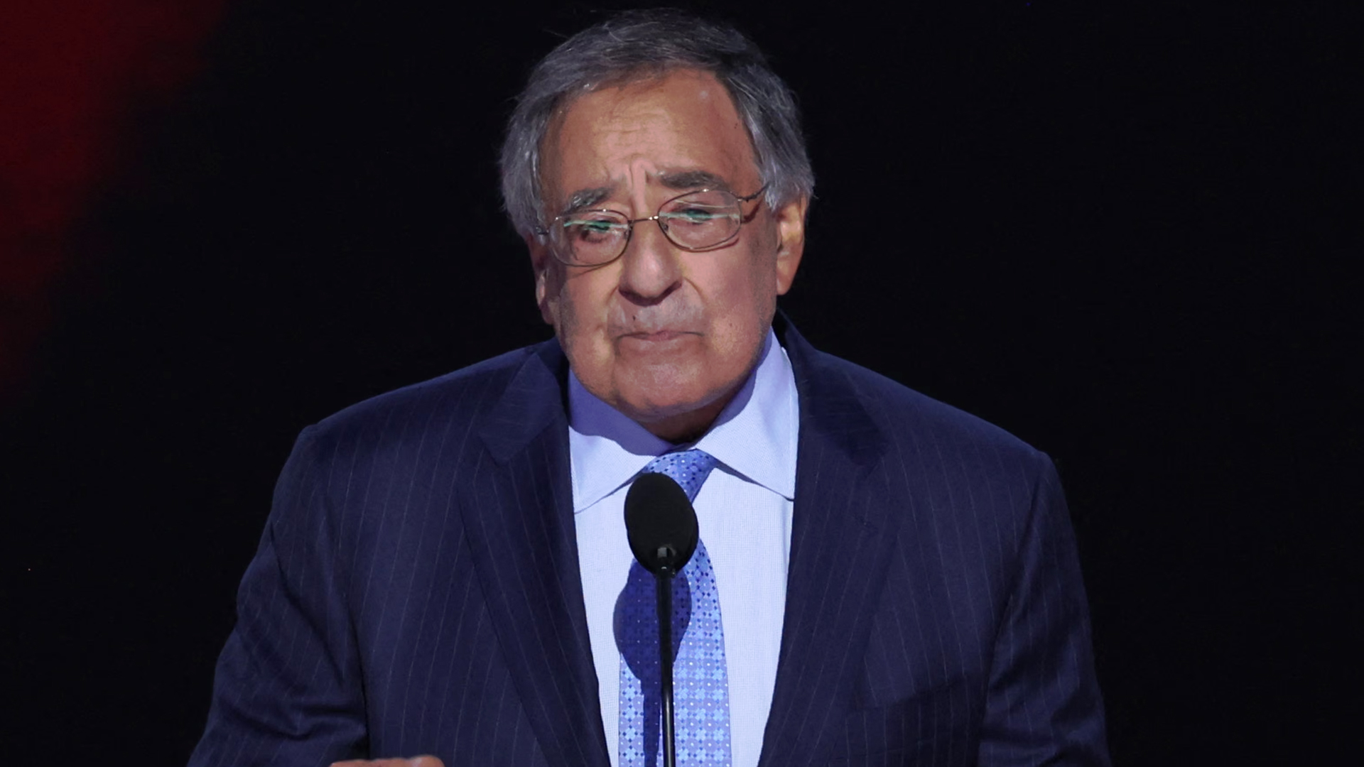 ইরান সংকটের জন্য ট্রাম্প দায়ী, বললেন সাবেক সিআইএ প্রধান