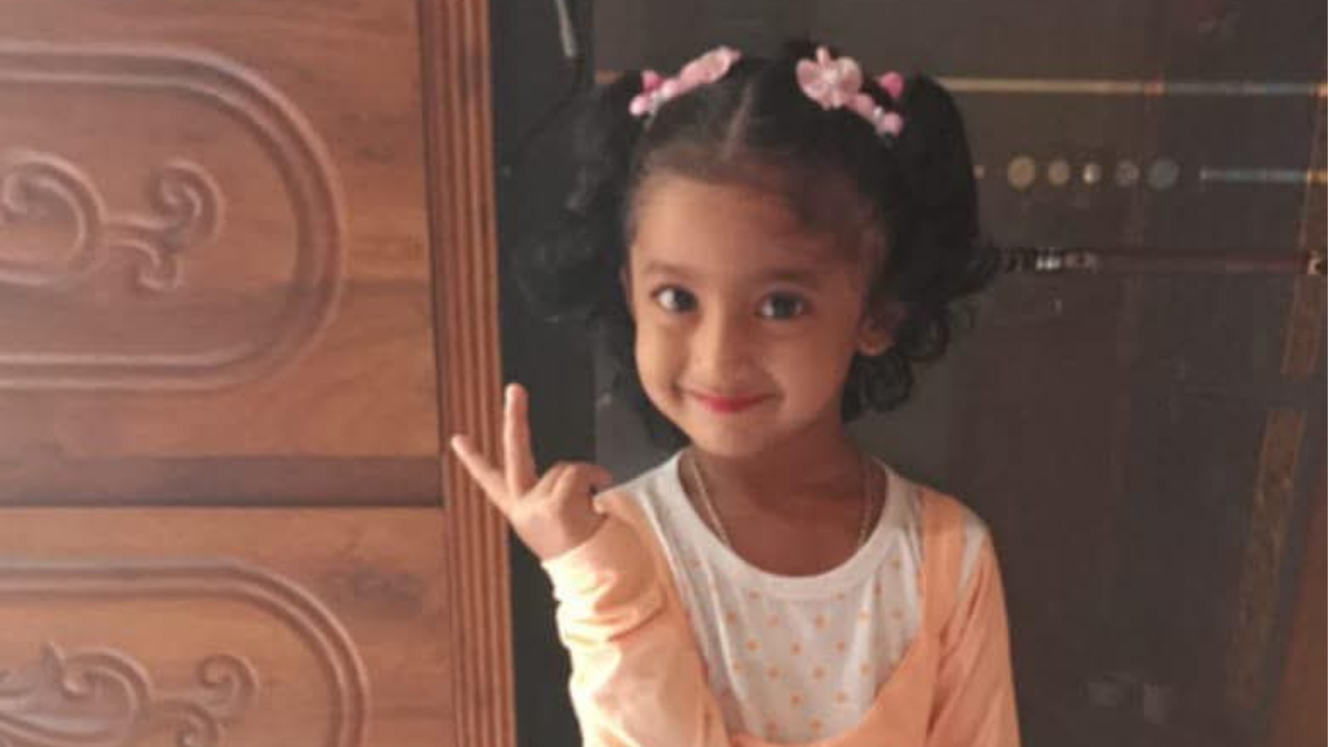 বাড়ির পাশে পড়ে ছিল বস্তা, খুলতেই বেরিয়ে এলো নাবার মরদেহ