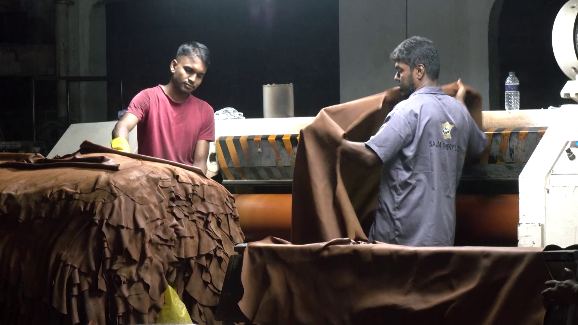 চামড়া রফতানি পুনরুদ্ধারে উদ্যোগ, কিন্তু চাপ বাড়াচ্ছে বৈশ্বিক মন্দা